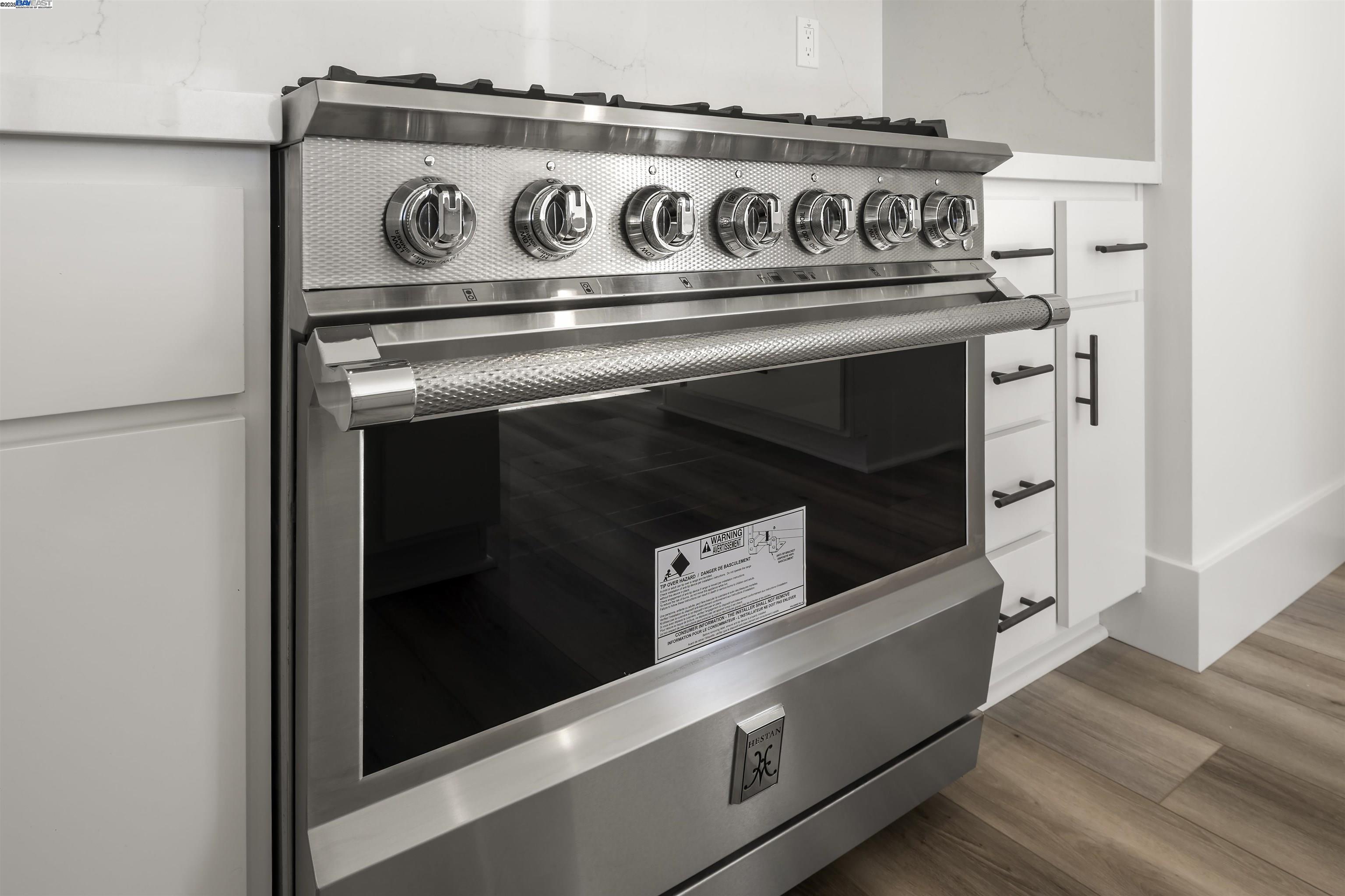 Detail Gallery Image 8 of 33 For 16 Grey Whale Place, Bethel Island,  CA 94511 - 3 Beds | 3 Baths