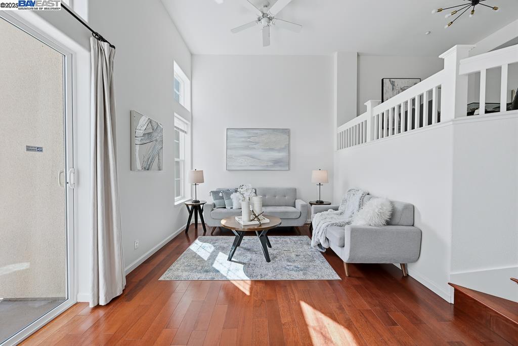 Detail Gallery Image 8 of 60 For 1020 Carnelian Ter, Union City,  CA 94587 - 3 Beds | 2/1 Baths