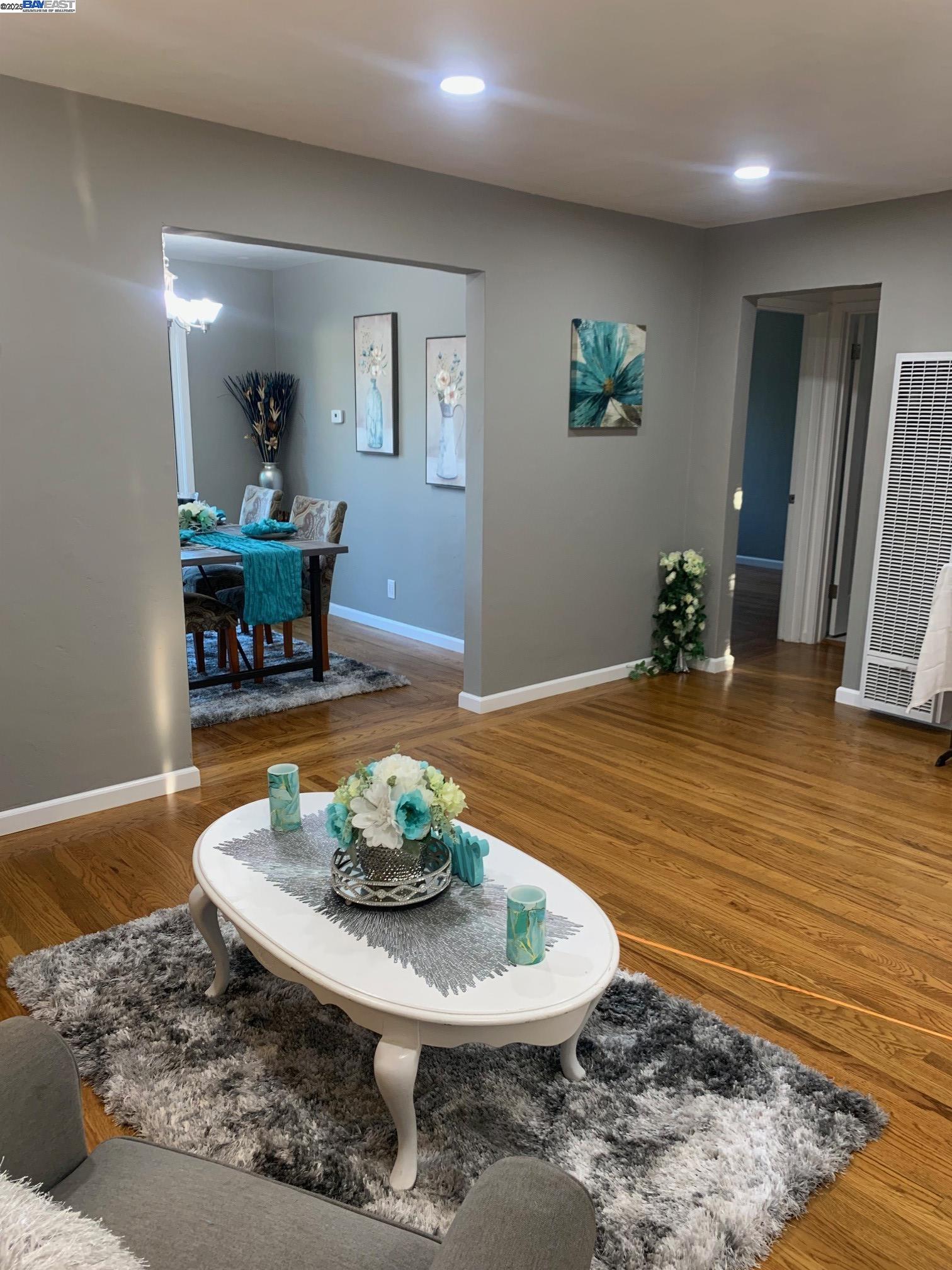 Detail Gallery Image 17 of 19 For 808 Martin Blvd, San Leandro,  CA 94577 - 2 Beds | 1 Baths