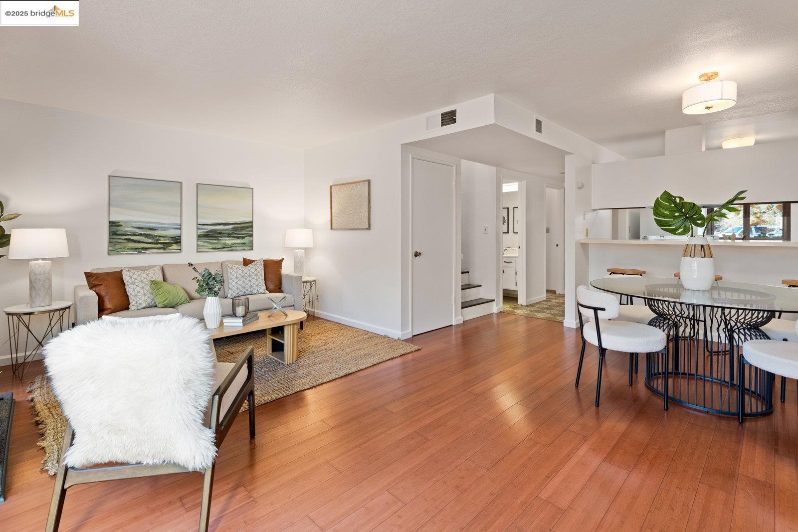 Photo #13: 41115908 Listing: Photo #13