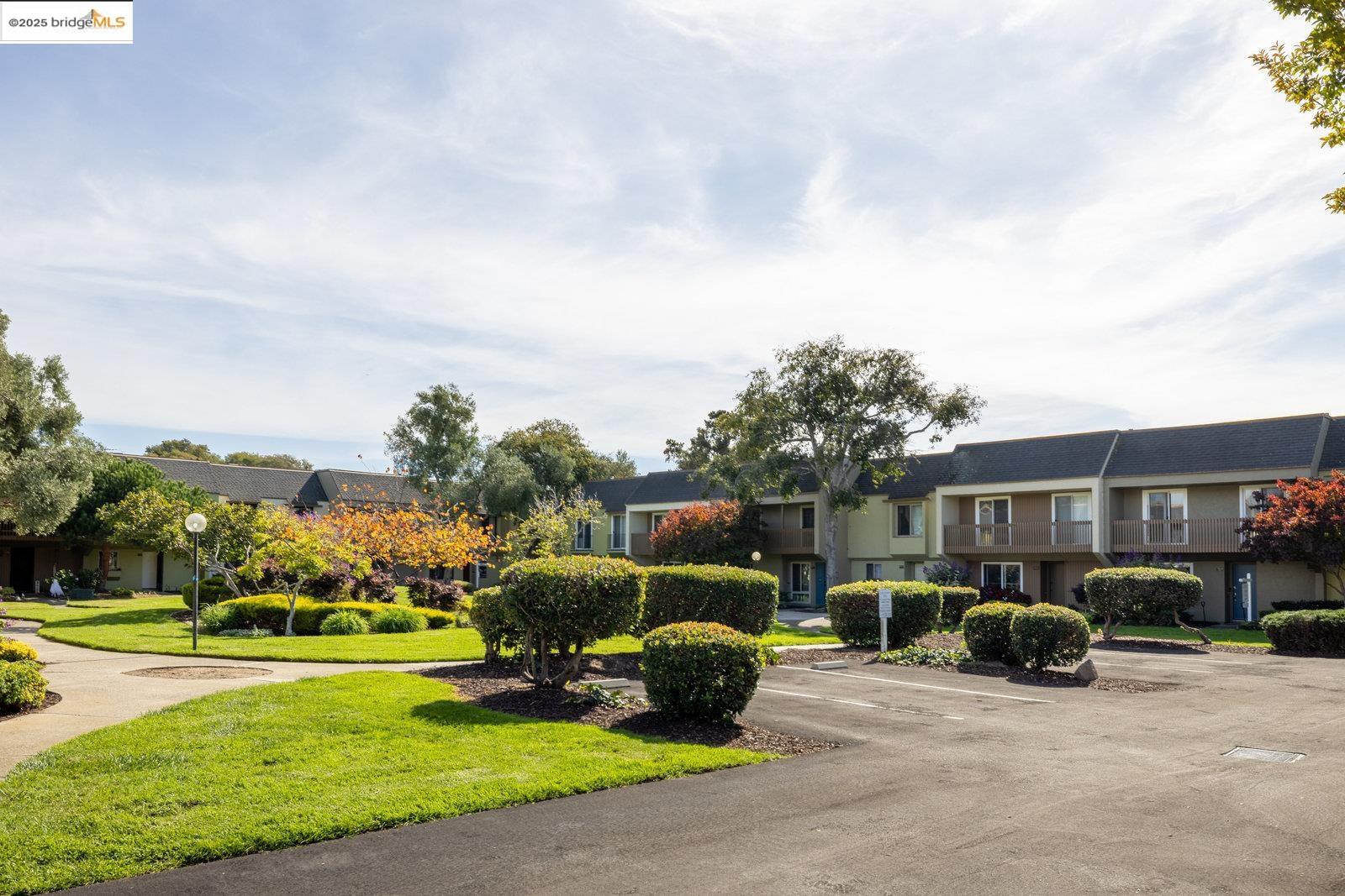 Photo #41: 41115908 Listing: Photo #41