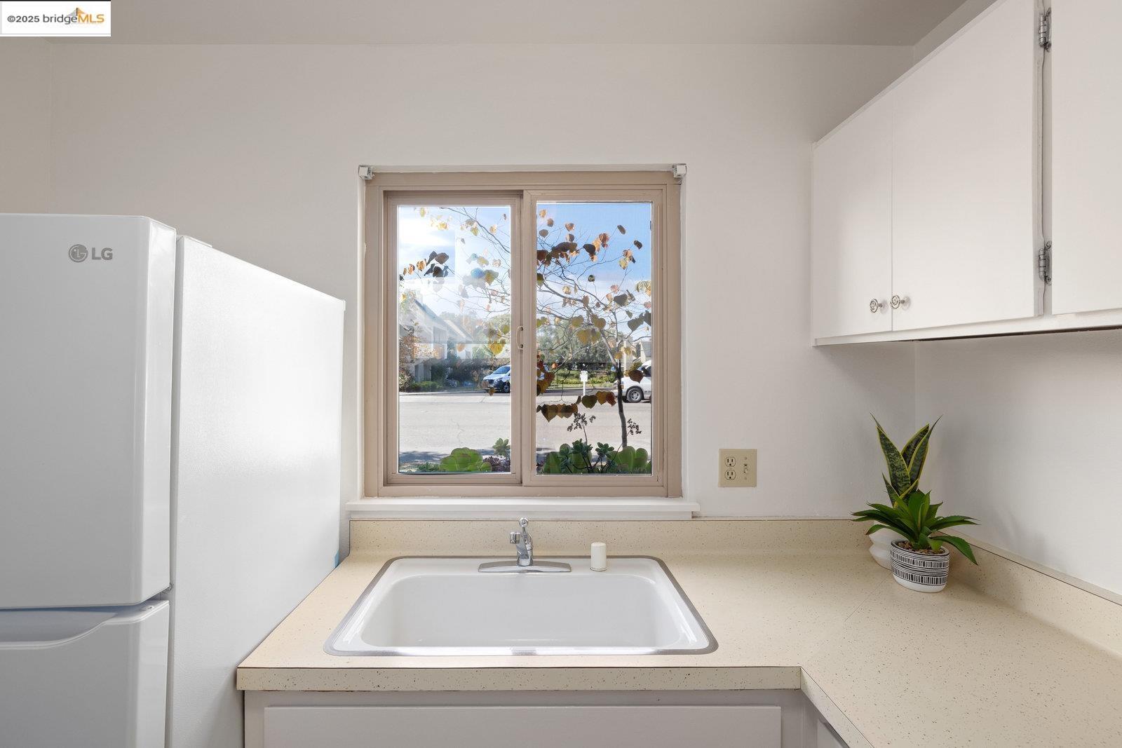 Photo #7: 41115908 Listing: Photo #7