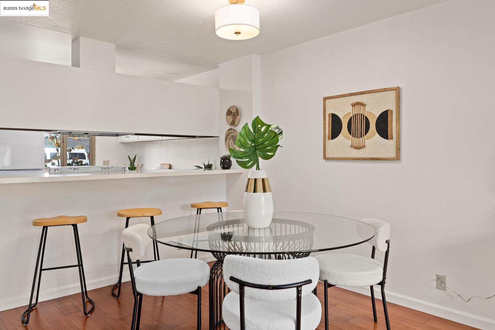 Photo #10: 41115908 Listing: Photo #10