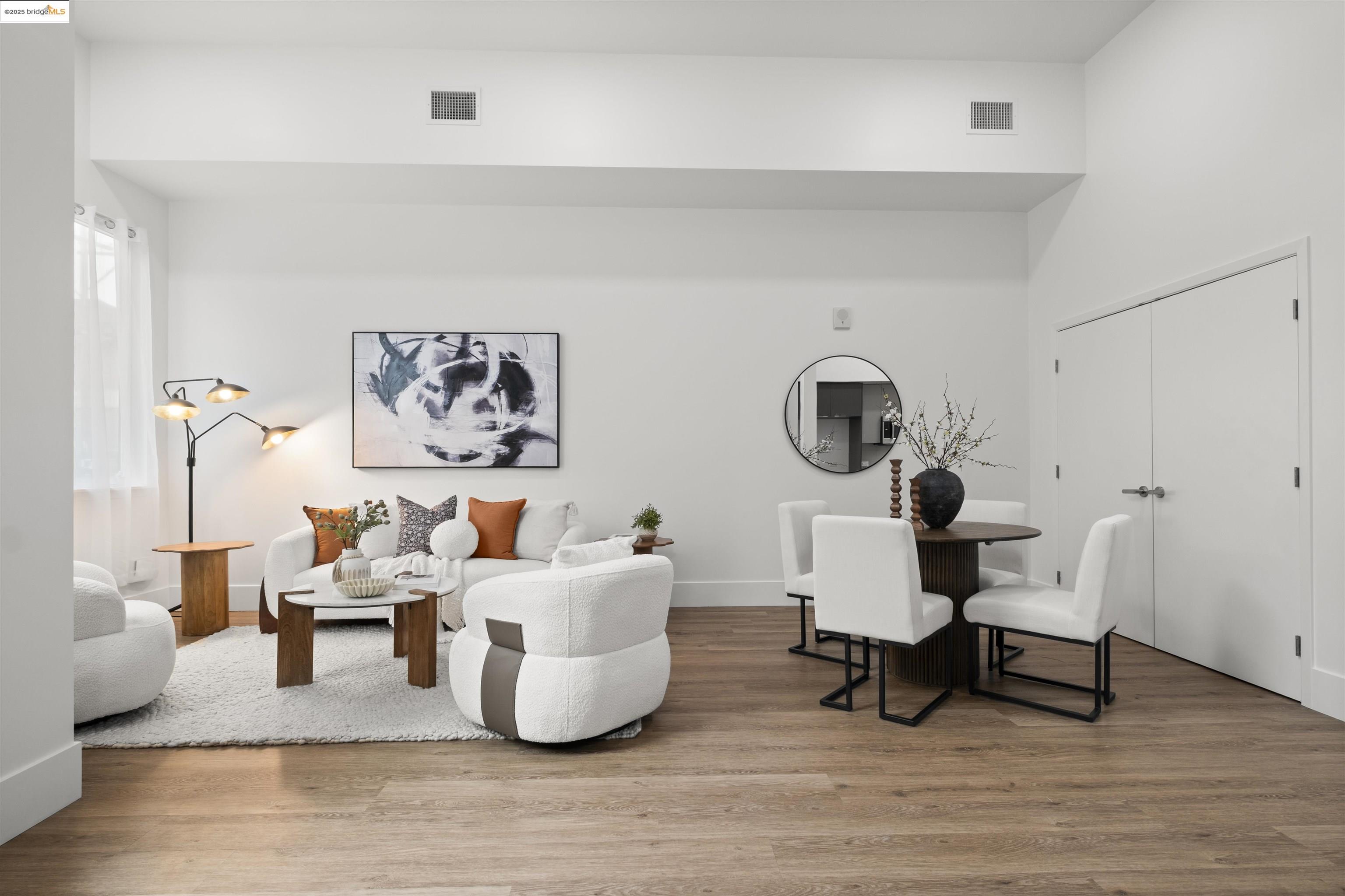 Photo #4: 41115910 Listing: Photo #4