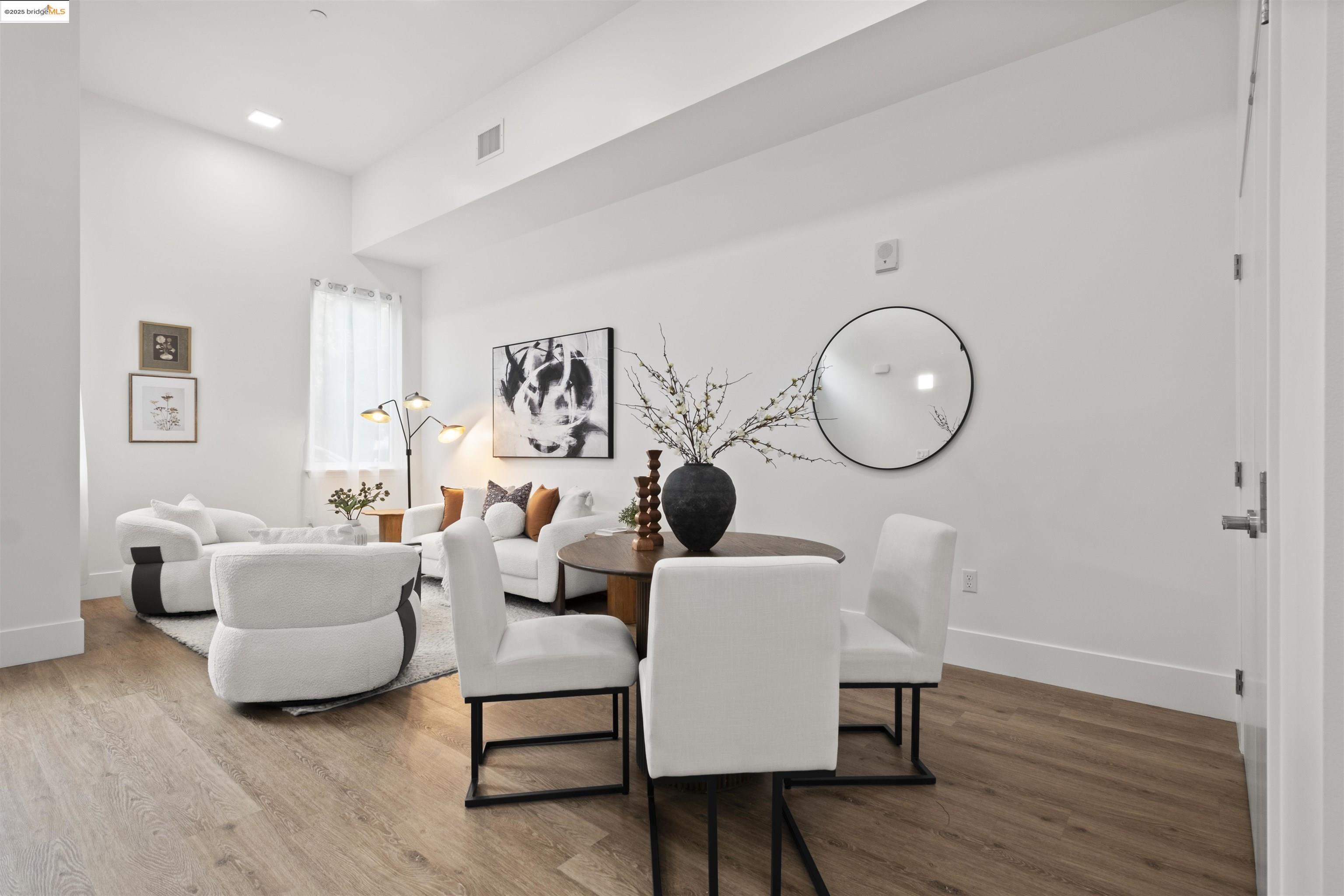 Photo #9: 41115910 Listing: Photo #9