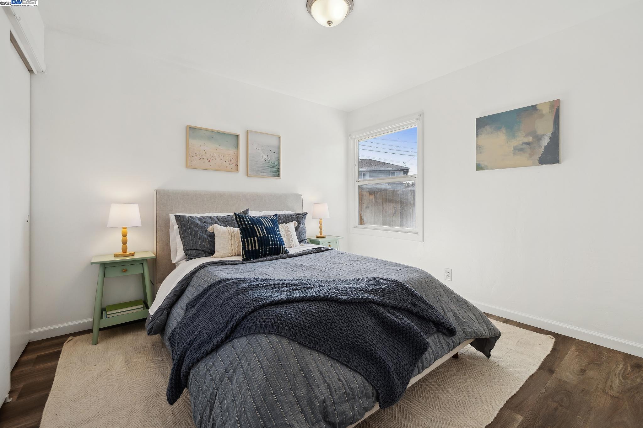 Detail Gallery Image 17 of 28 For 108 Cypress St #D,  Alameda,  CA 94501 - 2 Beds | 1 Baths