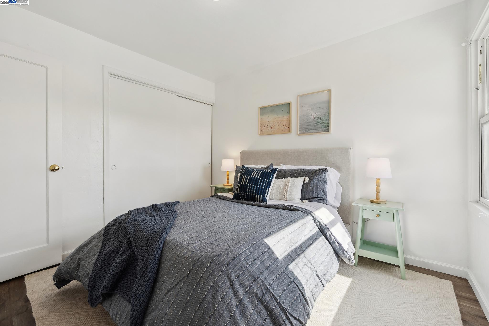 Detail Gallery Image 19 of 28 For 108 Cypress St #D,  Alameda,  CA 94501 - 2 Beds | 1 Baths