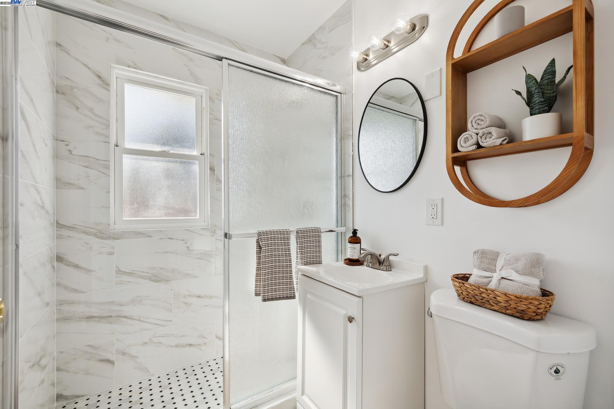 Detail Gallery Image 21 of 28 For 108 Cypress St #D,  Alameda,  CA 94501 - 2 Beds | 1 Baths