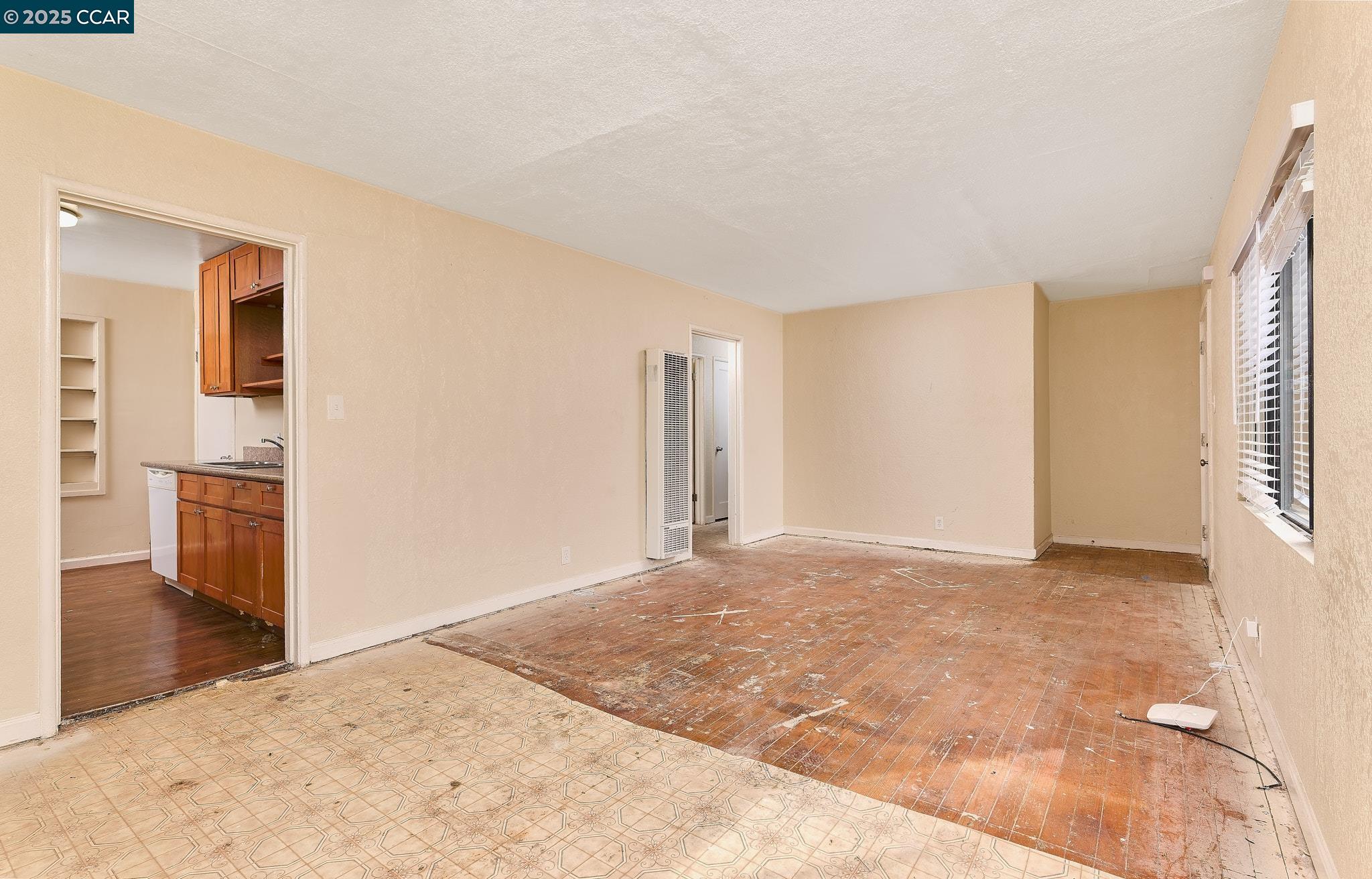 Detail Gallery Image 5 of 20 For 1306 Magazine St, Vallejo,  CA 94591 - 3 Beds | 1 Baths