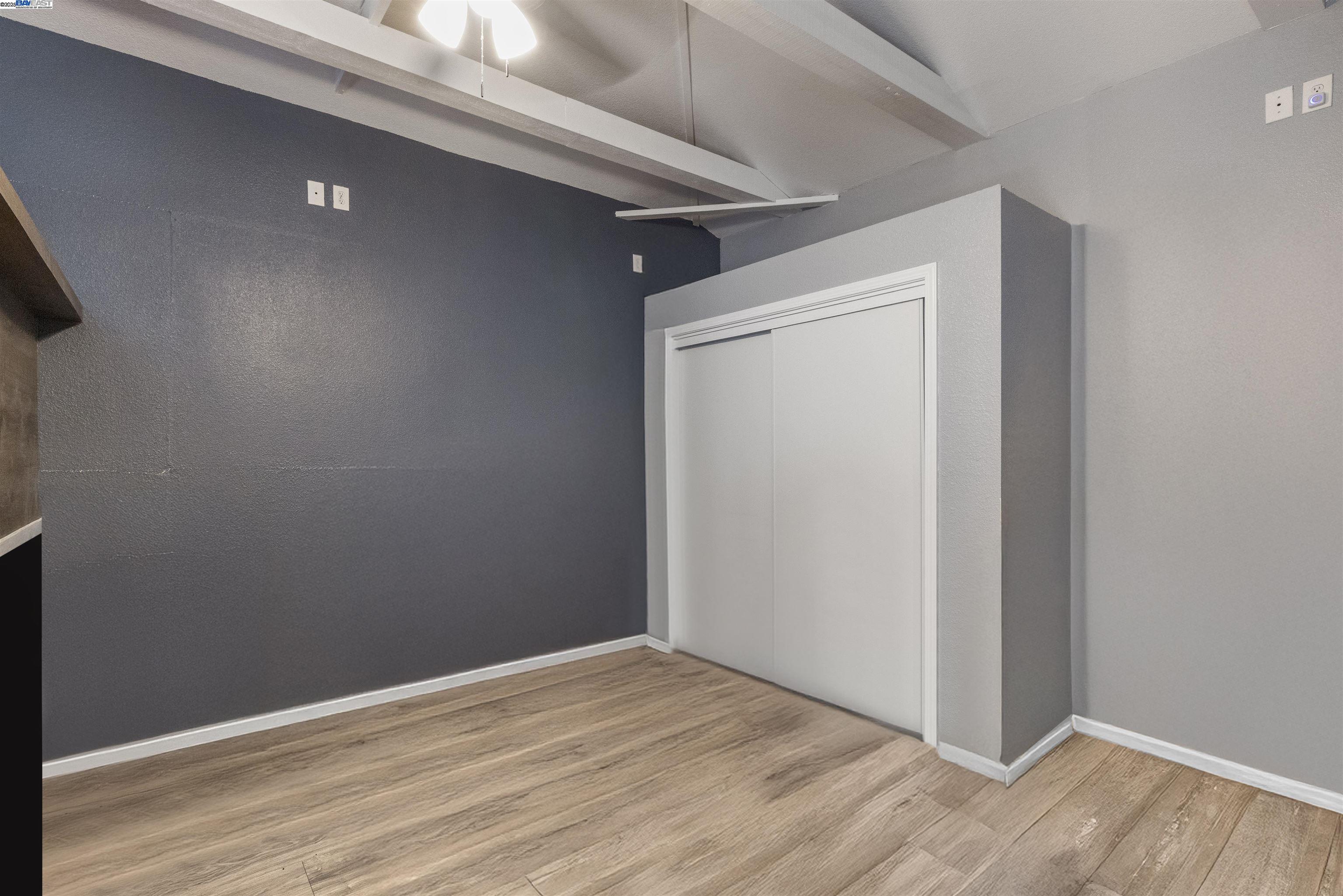 Detail Gallery Image 33 of 38 For 225 Royce Way, Pittsburg,  CA 94565 - 4 Beds | 2 Baths