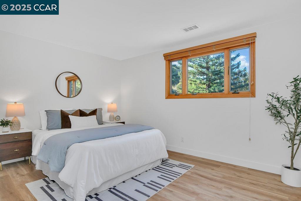 Detail Gallery Image 26 of 53 For 916 Calle Verde, Martinez,  CA 94553-5910 - 4 Beds | 3 Baths