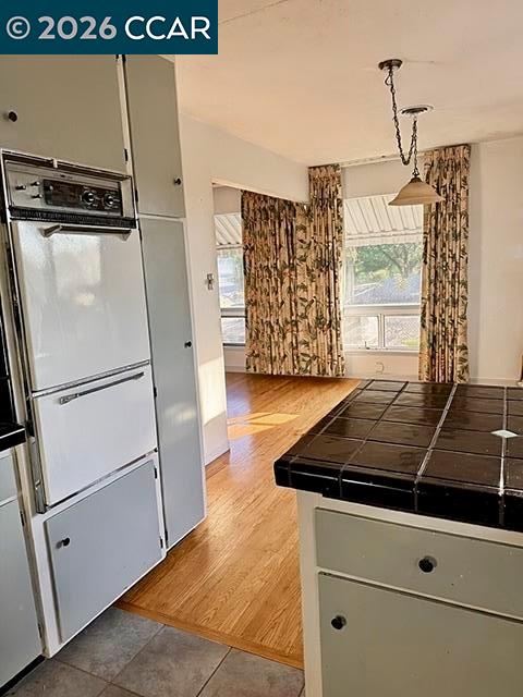 Detail Gallery Image 12 of 49 For 362 Summit Ct, Pinole,  CA 94564 - 3 Beds | 2 Baths