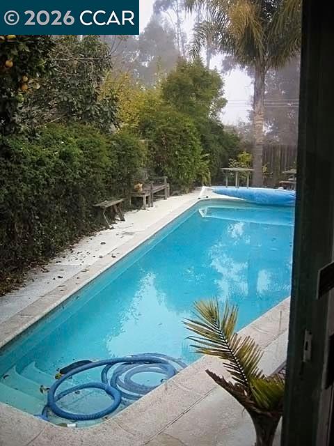 Detail Gallery Image 14 of 49 For 362 Summit Ct, Pinole,  CA 94564 - 3 Beds | 2 Baths