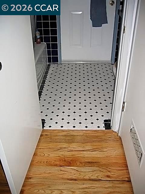 Detail Gallery Image 20 of 49 For 362 Summit Ct, Pinole,  CA 94564 - 3 Beds | 2 Baths