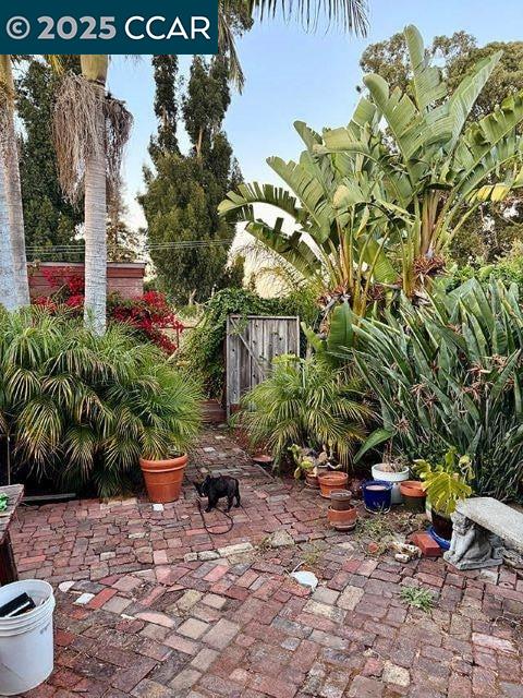 Detail Gallery Image 54 of 57 For 362 Summit Ct, Pinole,  CA 94564 - 3 Beds | 2 Baths