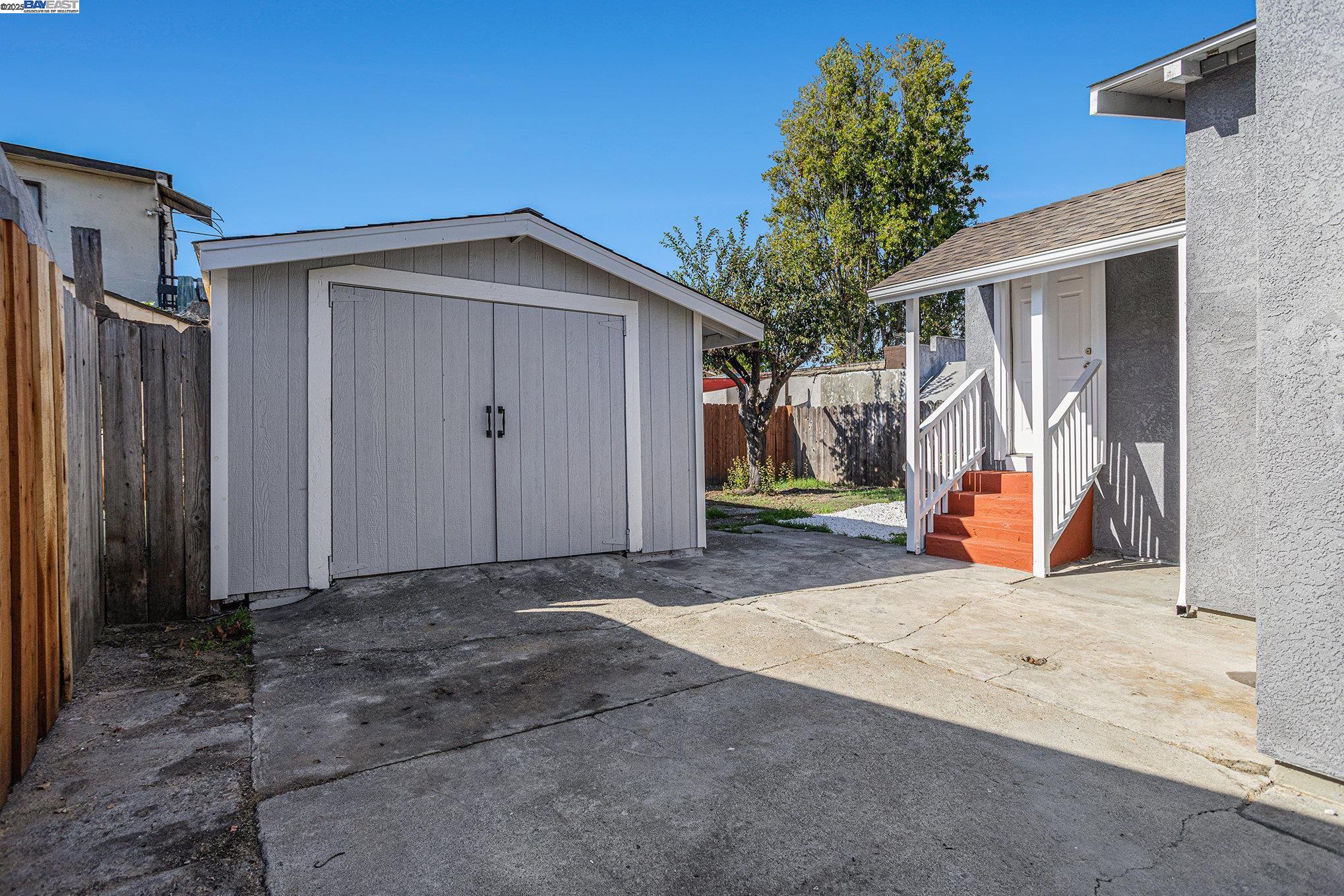 Detail Gallery Image 16 of 19 For 22391 Princeton St, Hayward,  CA 94541 - 2 Beds | 1 Baths