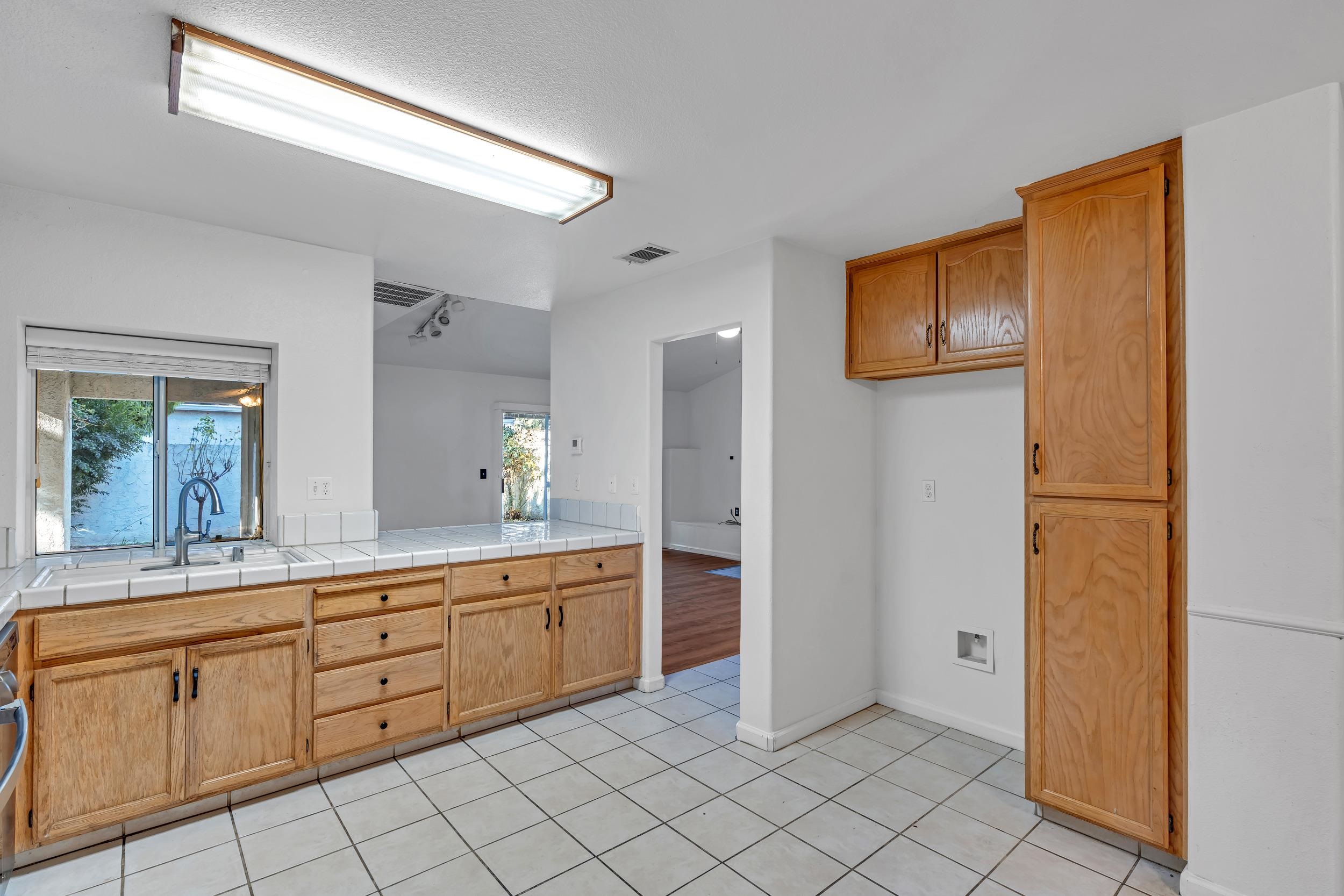 Detail Gallery Image 20 of 22 For 3735 Ignacio Cir, Stockton,  CA 95209 - 3 Beds | 2 Baths