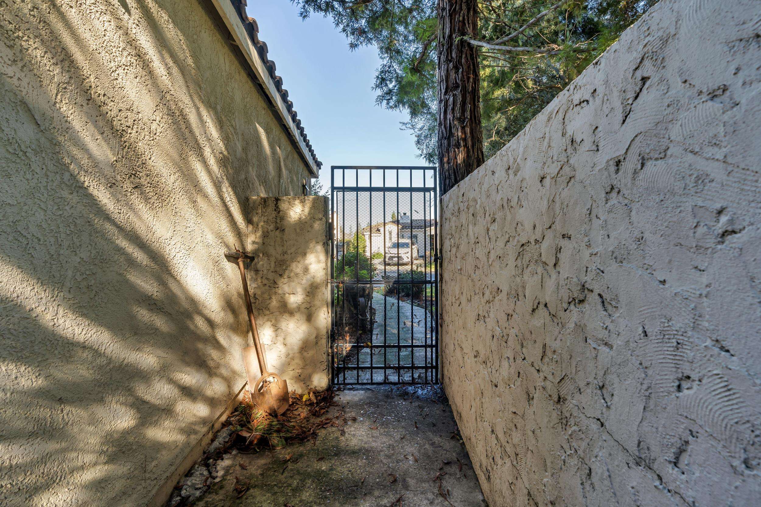 Detail Gallery Image 10 of 22 For 3735 Ignacio Cir, Stockton,  CA 95209 - 3 Beds | 2 Baths