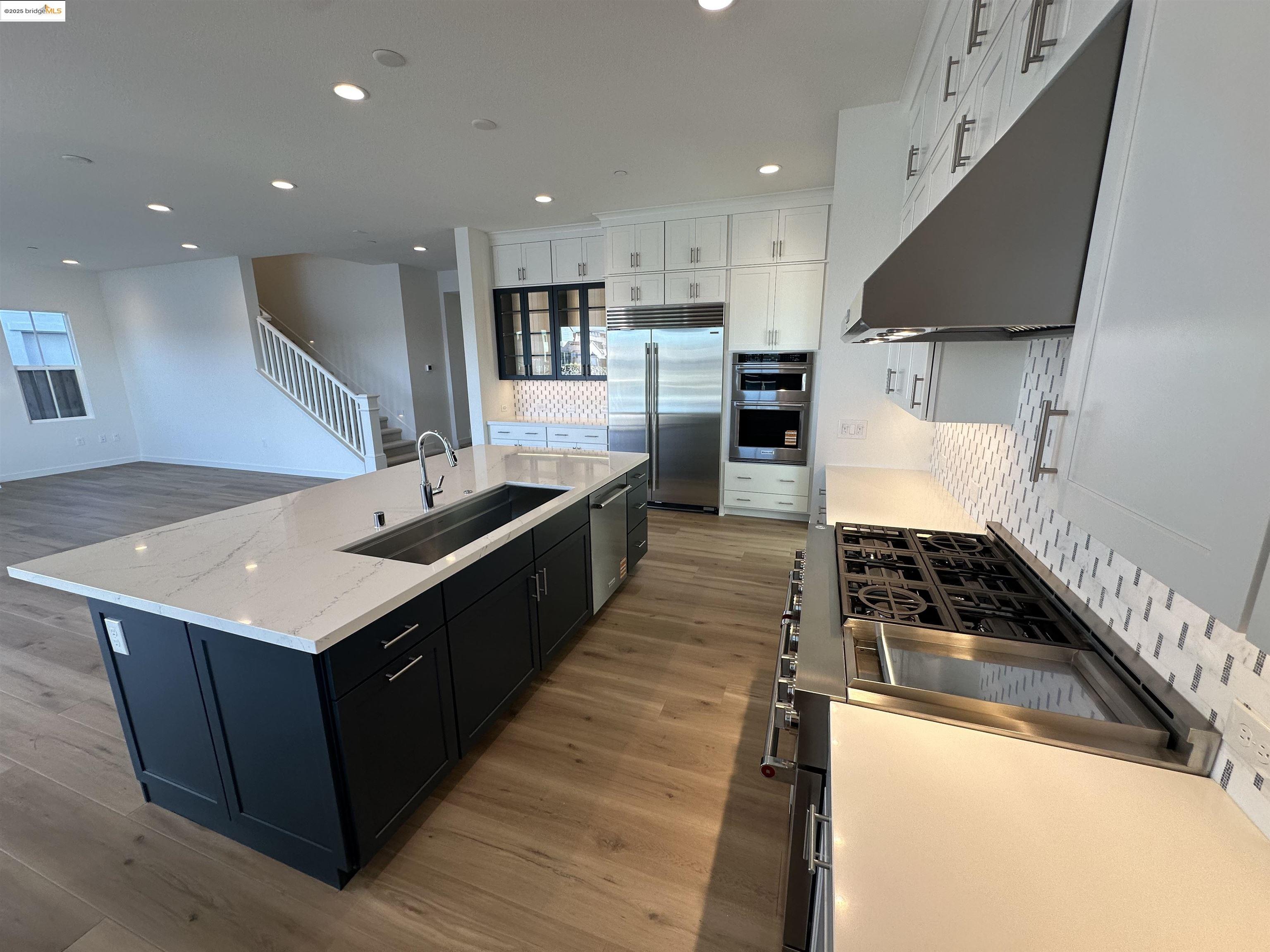 Detail Gallery Image 7 of 18 For 689 Point Place, Bethel Island,  CA 94511 - 4 Beds | 4/1 Baths