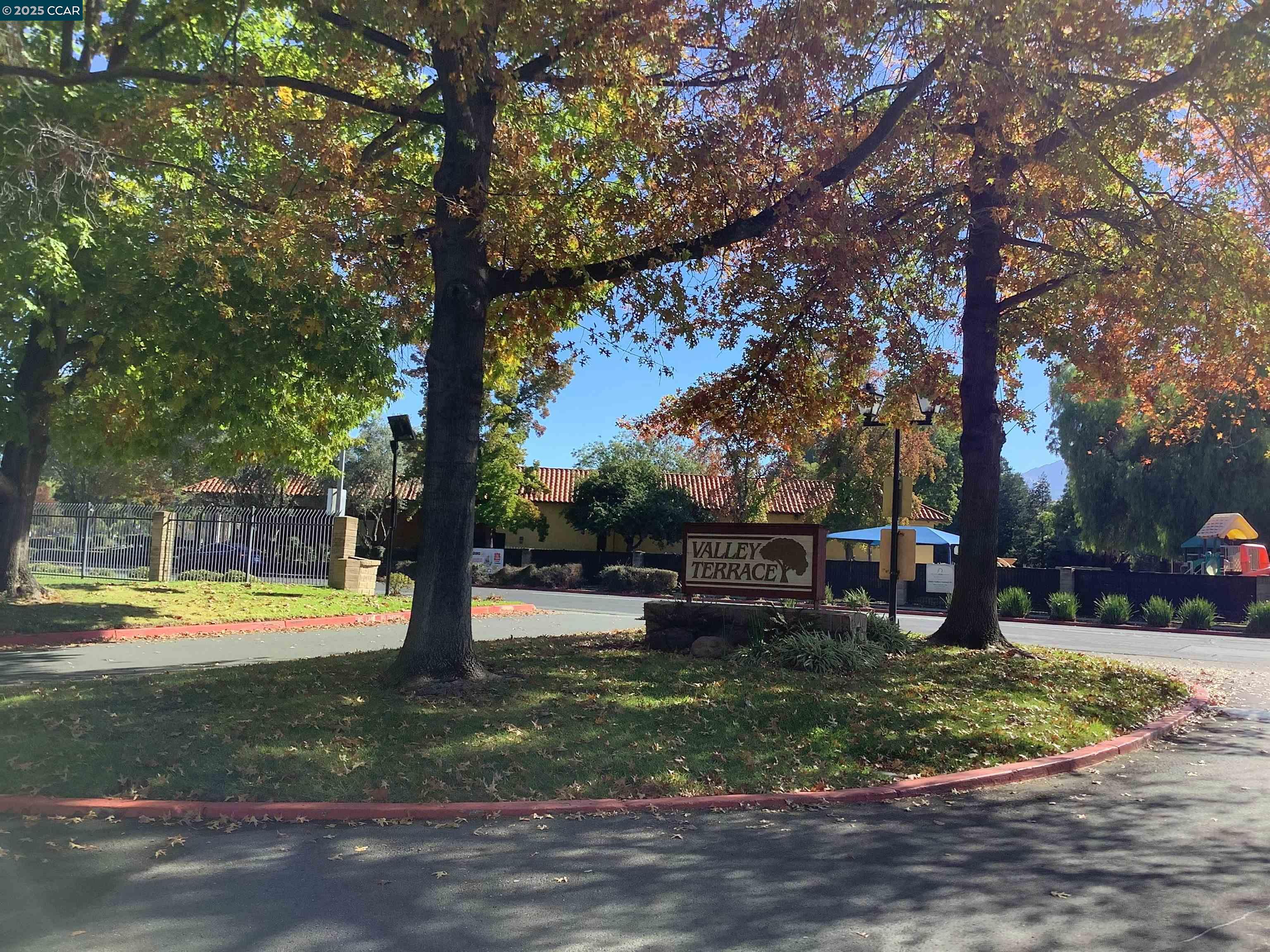 Detail Gallery Image 18 of 19 For 1505 Kirker Pass Rd #242,  Concord,  CA 94521 - 2 Beds | 1 Baths