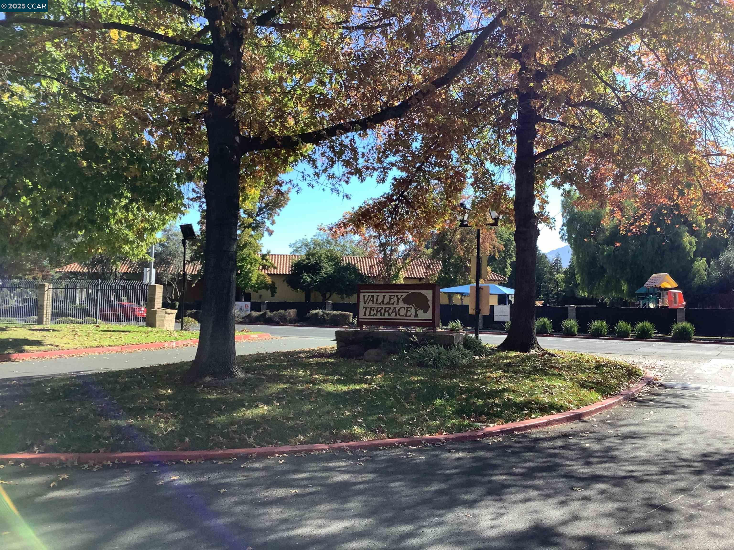 Detail Gallery Image 19 of 19 For 1505 Kirker Pass Rd #242,  Concord,  CA 94521 - 2 Beds | 1 Baths