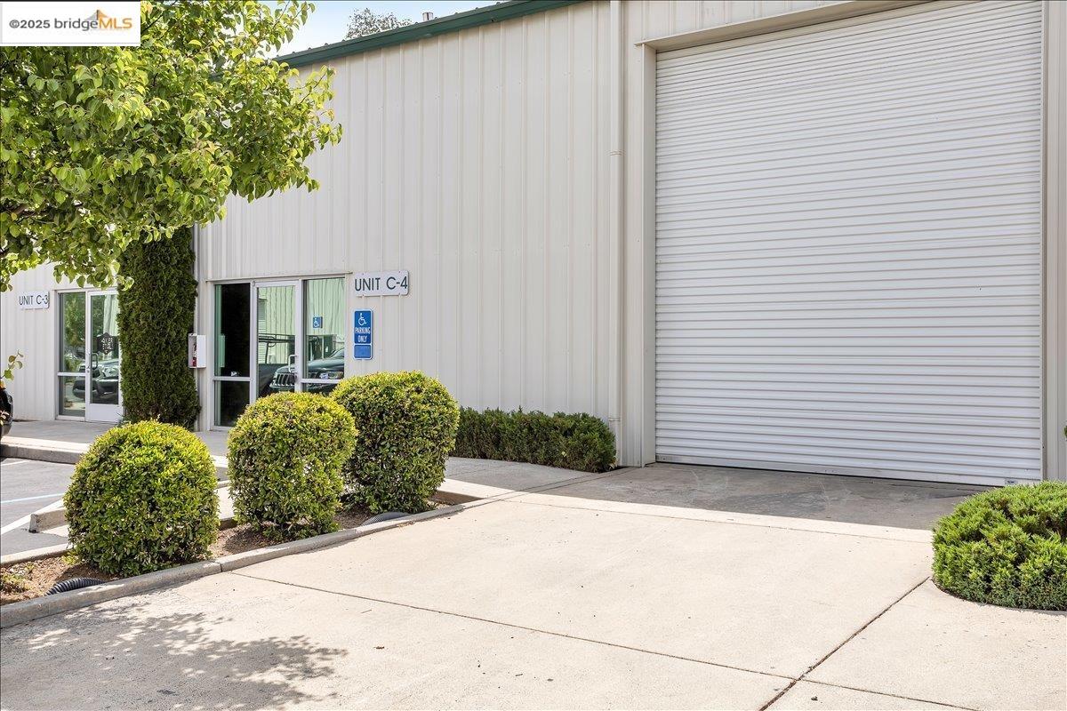 Detail Gallery Image 6 of 18 For 18855 Microtronics C4 Way, Sonora,  CA 95370 - – Beds | – Baths