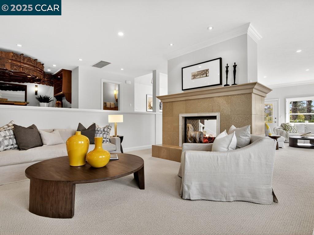 Detail Gallery Image 14 of 52 For 30 Presher Way, Lafayette,  CA 94549-3029 - 5 Beds | 2/1 Baths