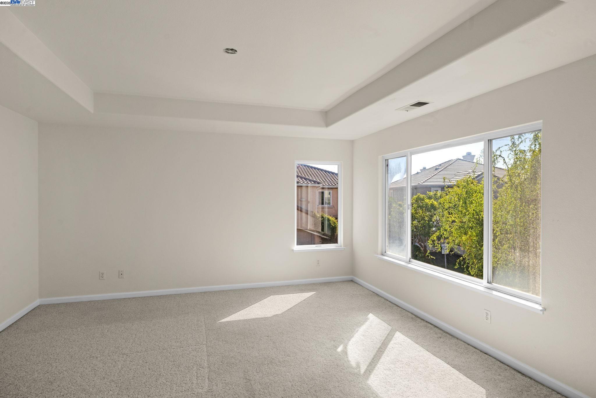 Detail Gallery Image 27 of 47 For 15619 Baypoint Ave, San Leandro,  CA 94579 - 4 Beds | 2/1 Baths