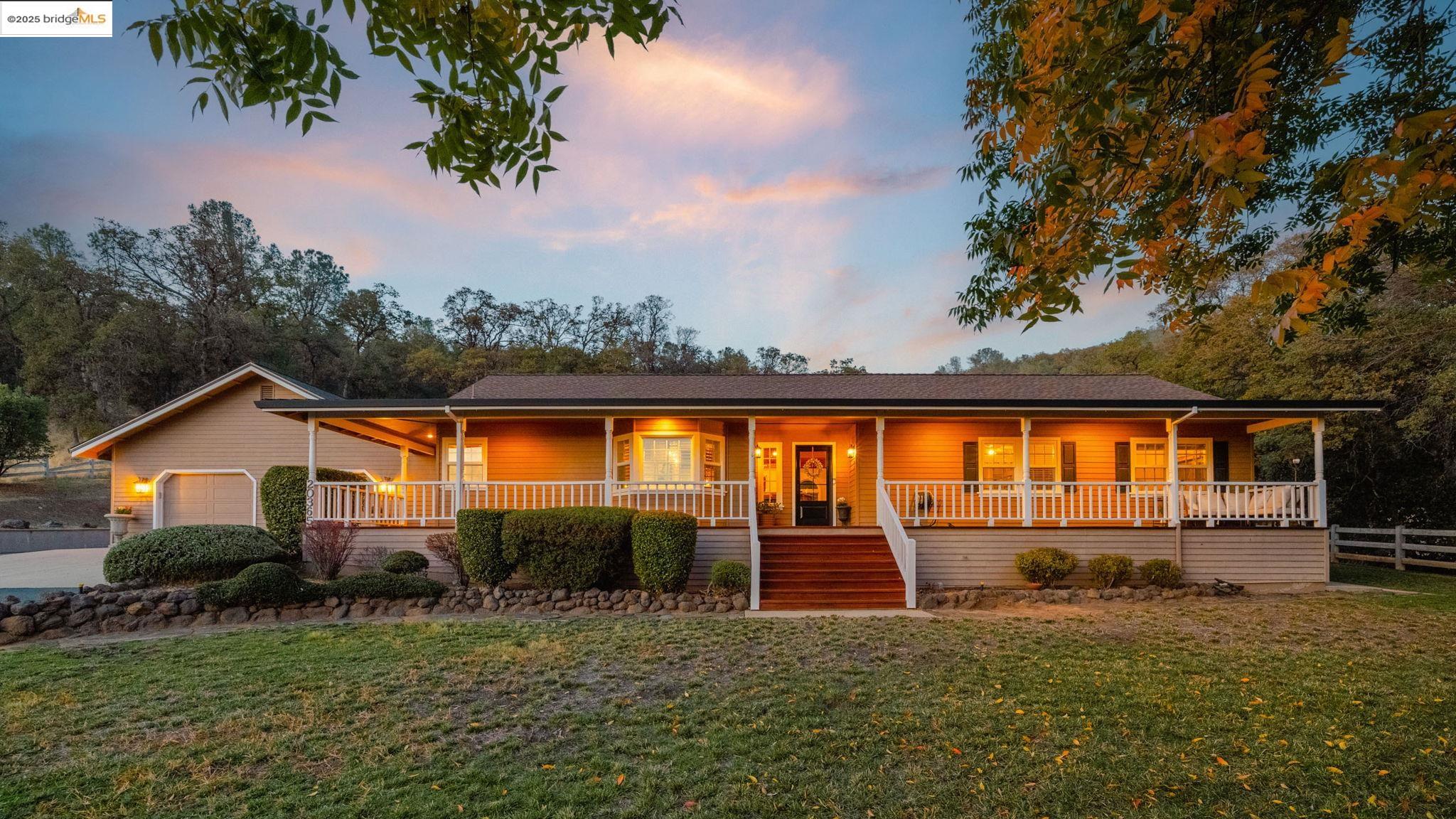 Front Image Thumbnail for EB41115953