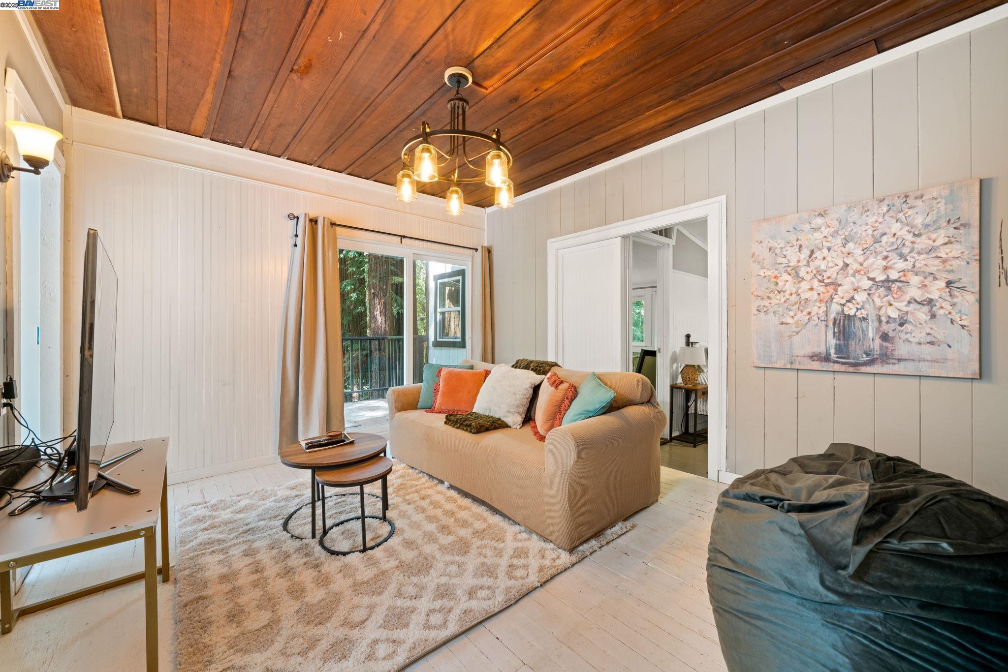 Detail Gallery Image 12 of 35 For 101 Annies Way, Brookdale,  CA 95007 - 2 Beds | 1 Baths