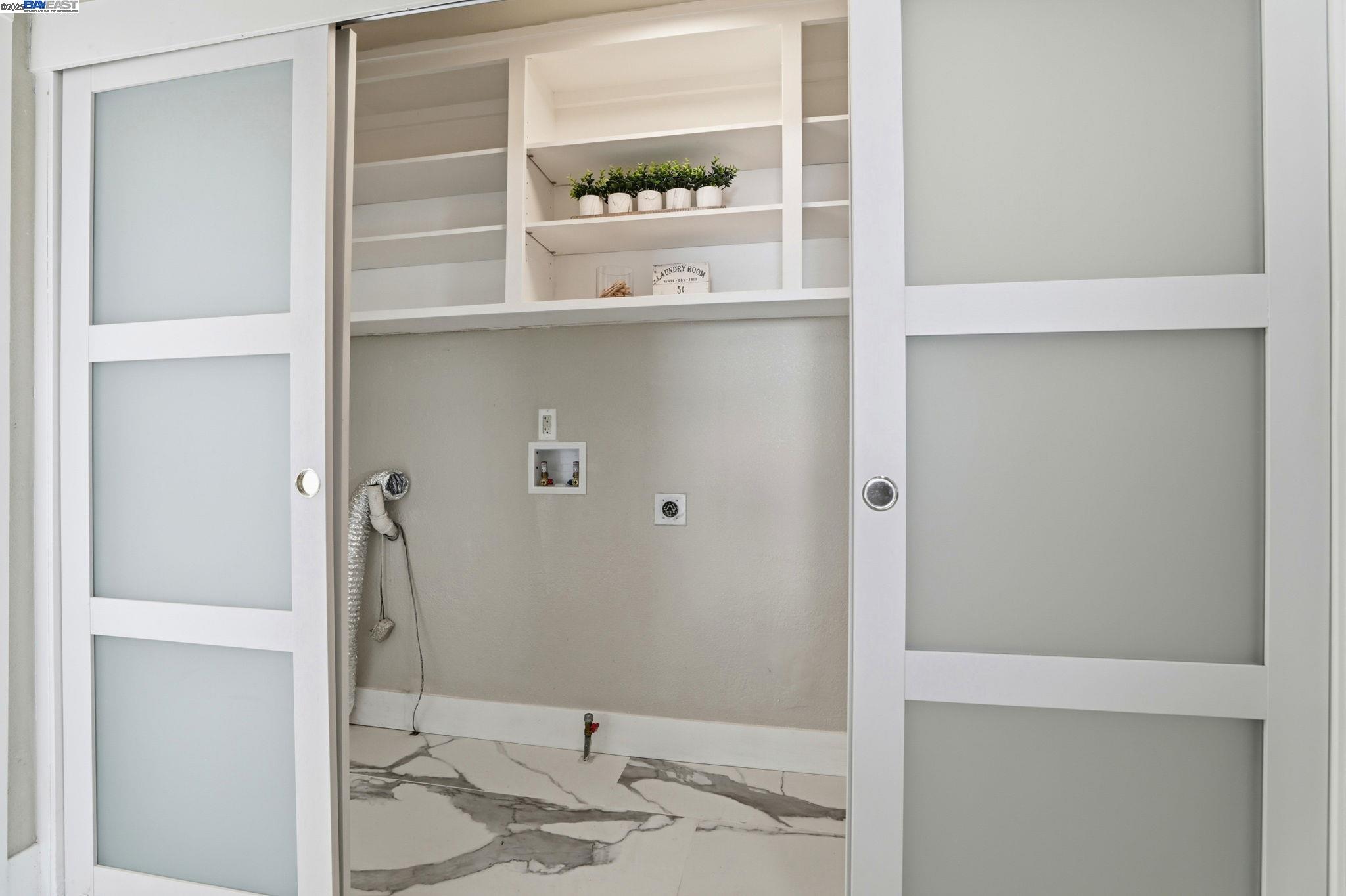 Detail Gallery Image 13 of 54 For 10745 Ridgeview Way, San Jose,  CA 95127 - 4 Beds | 4/1 Baths