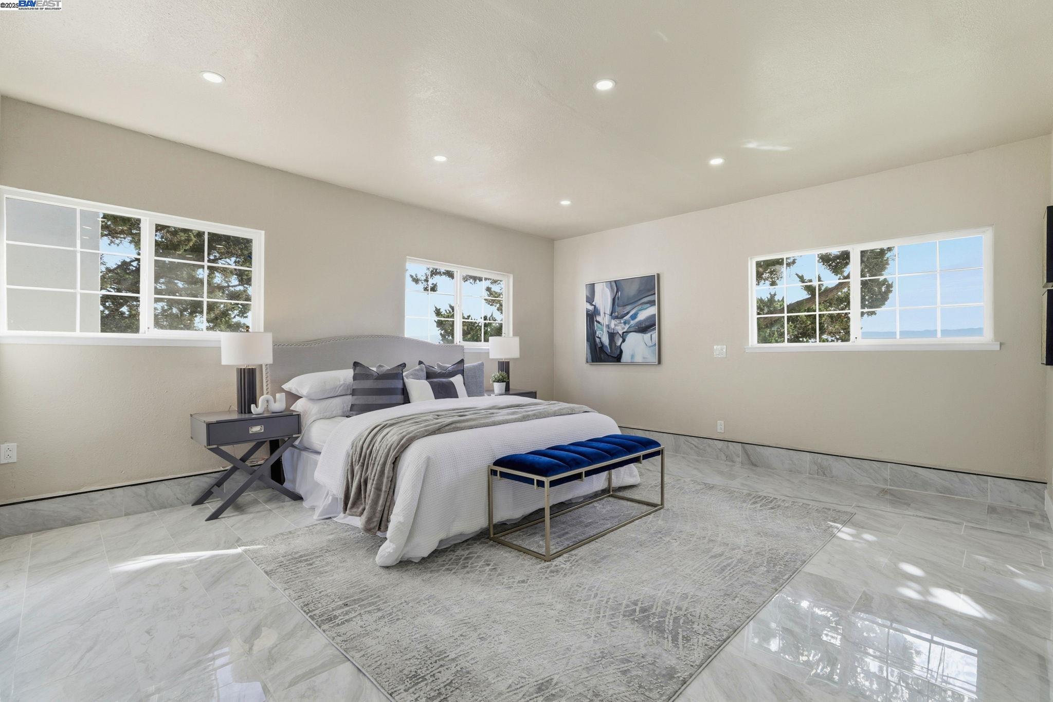 Detail Gallery Image 18 of 54 For 10745 Ridgeview Way, San Jose,  CA 95127 - 4 Beds | 4/1 Baths