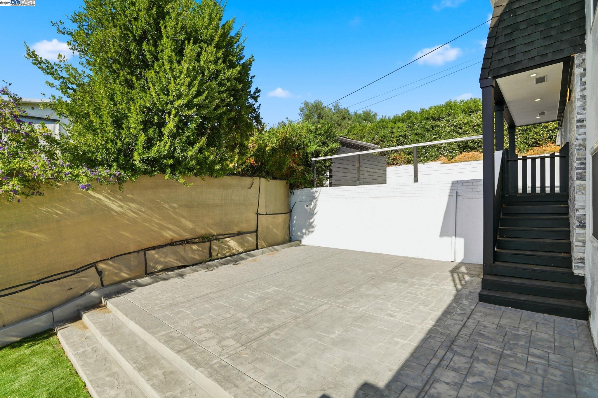 Detail Gallery Image 43 of 54 For 10745 Ridgeview Way, San Jose,  CA 95127 - 4 Beds | 4/1 Baths