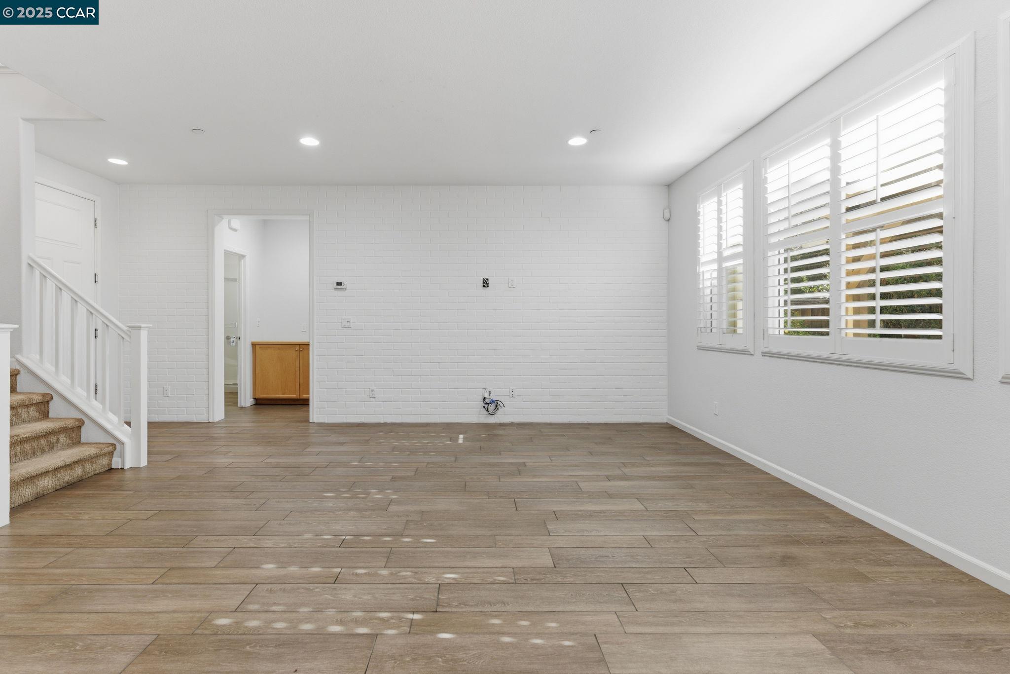 Detail Gallery Image 11 of 46 For 304 Pacifica Dr, Brentwood,  CA 94513 - 5 Beds | 3 Baths