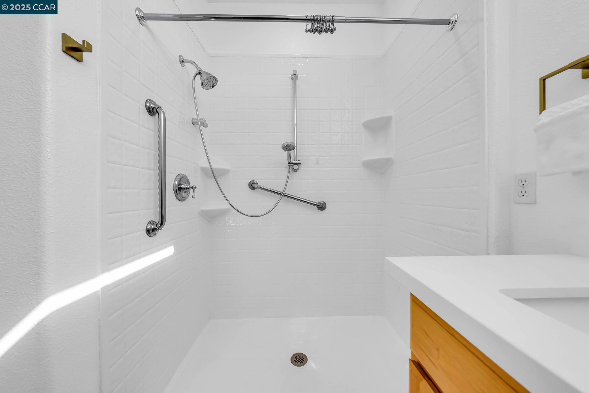 Detail Gallery Image 41 of 60 For 900 Brookside Ln, Rio Vista,  CA 94571 - 2 Beds | 2 Baths