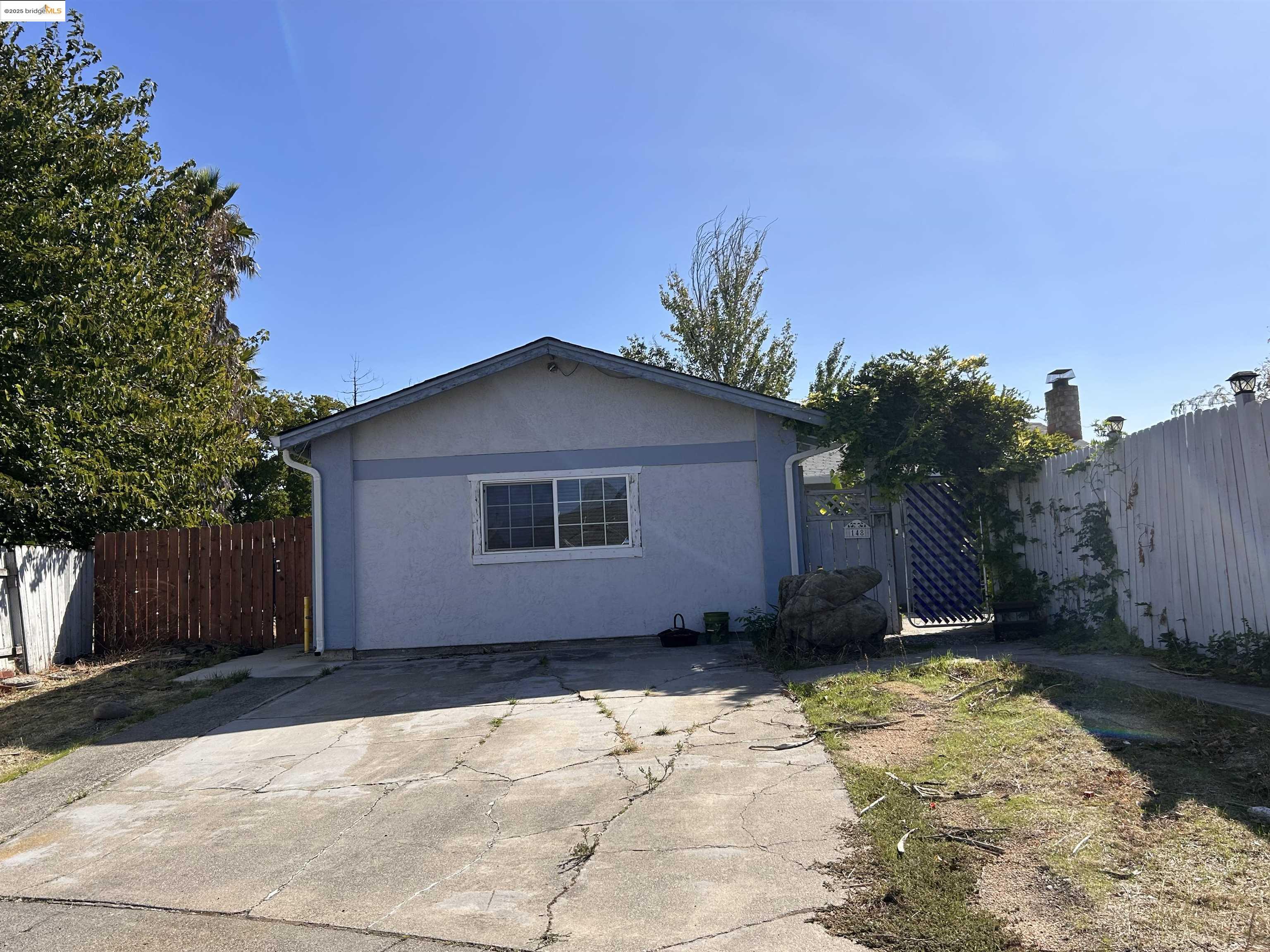 Detail Gallery Image 7 of 56 For 148 Yarmouth Ct, Vacaville,  CA 95687 - 5 Beds | 3 Baths