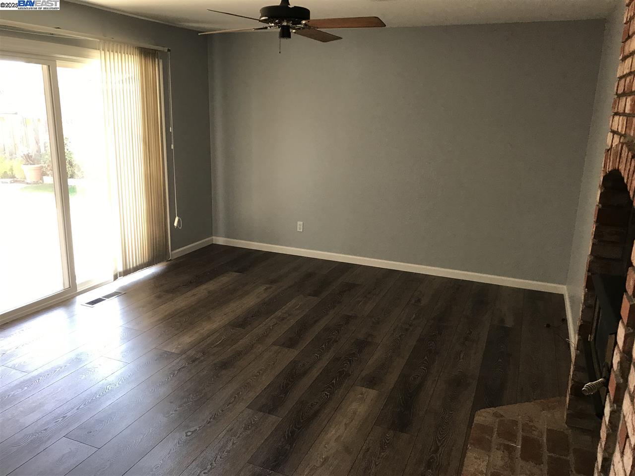 Detail Gallery Image 8 of 18 For 775 Leland Way, Livermore,  CA 94550 - 3 Beds | 2 Baths