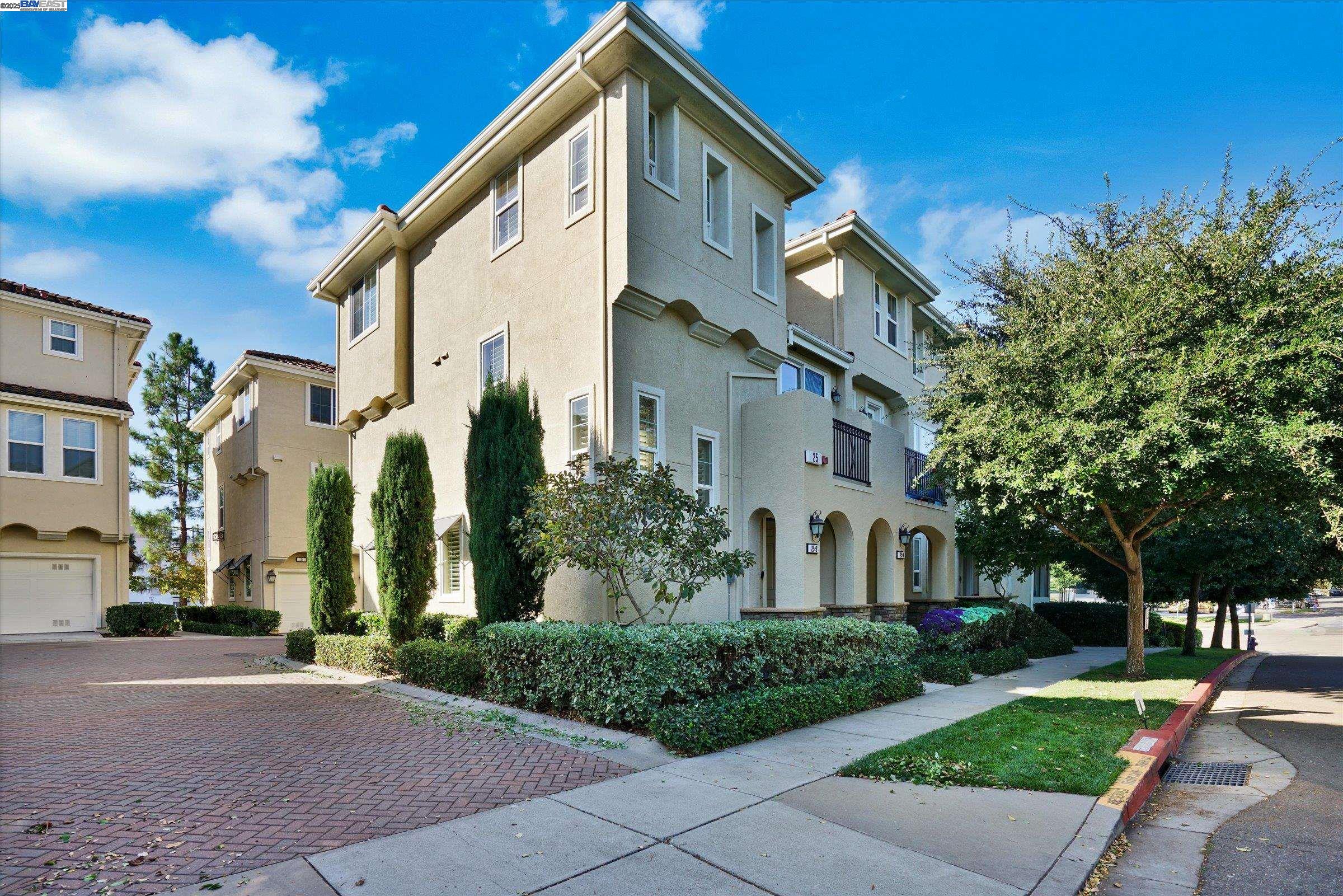 Front Image Thumbnail for BE41115972