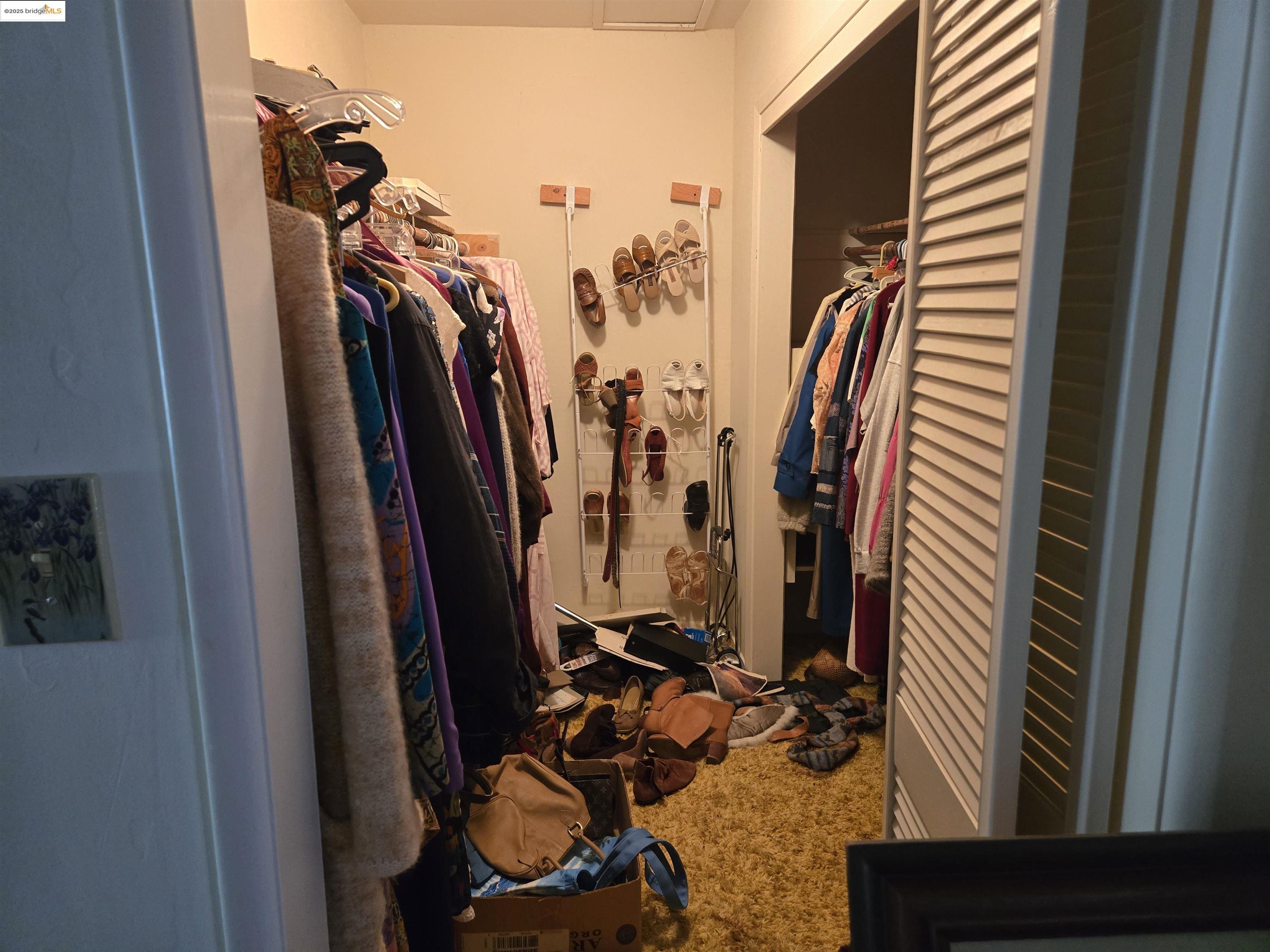 Detail Gallery Image 18 of 20 For 220 Canyon Dr, Portola Valley,  CA 94028 - 4 Beds | 3 Baths