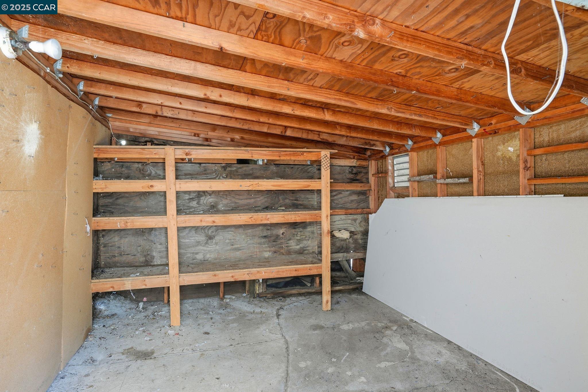 Detail Gallery Image 21 of 25 For 1207 1/2 Warren Ave, Vallejo,  CA 94591 - 2 Beds | 2 Baths