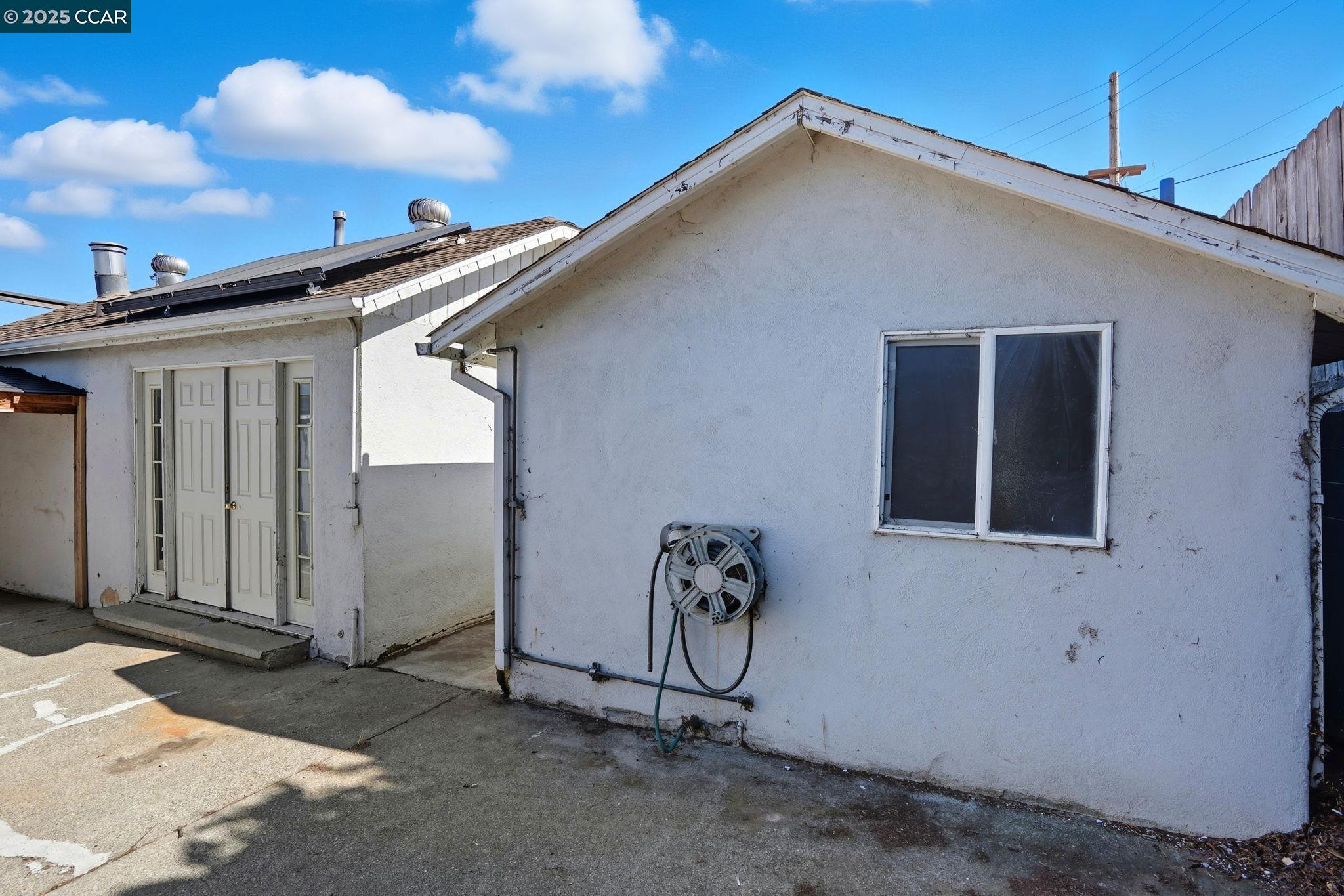 Detail Gallery Image 22 of 25 For 1207 1/2 Warren Ave, Vallejo,  CA 94591 - 2 Beds | 2 Baths