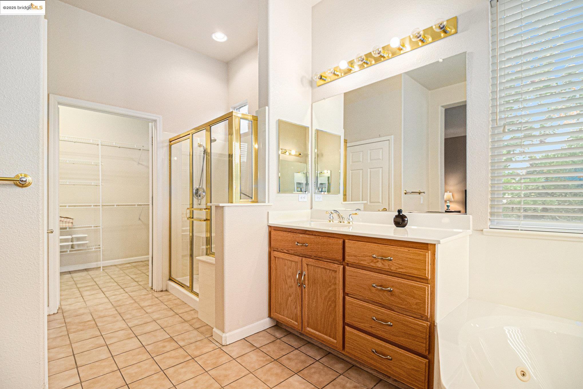 Detail Gallery Image 21 of 40 For 1951 Desert Gold Pl, Brentwood,  CA 94513 - 2 Beds | 2/1 Baths