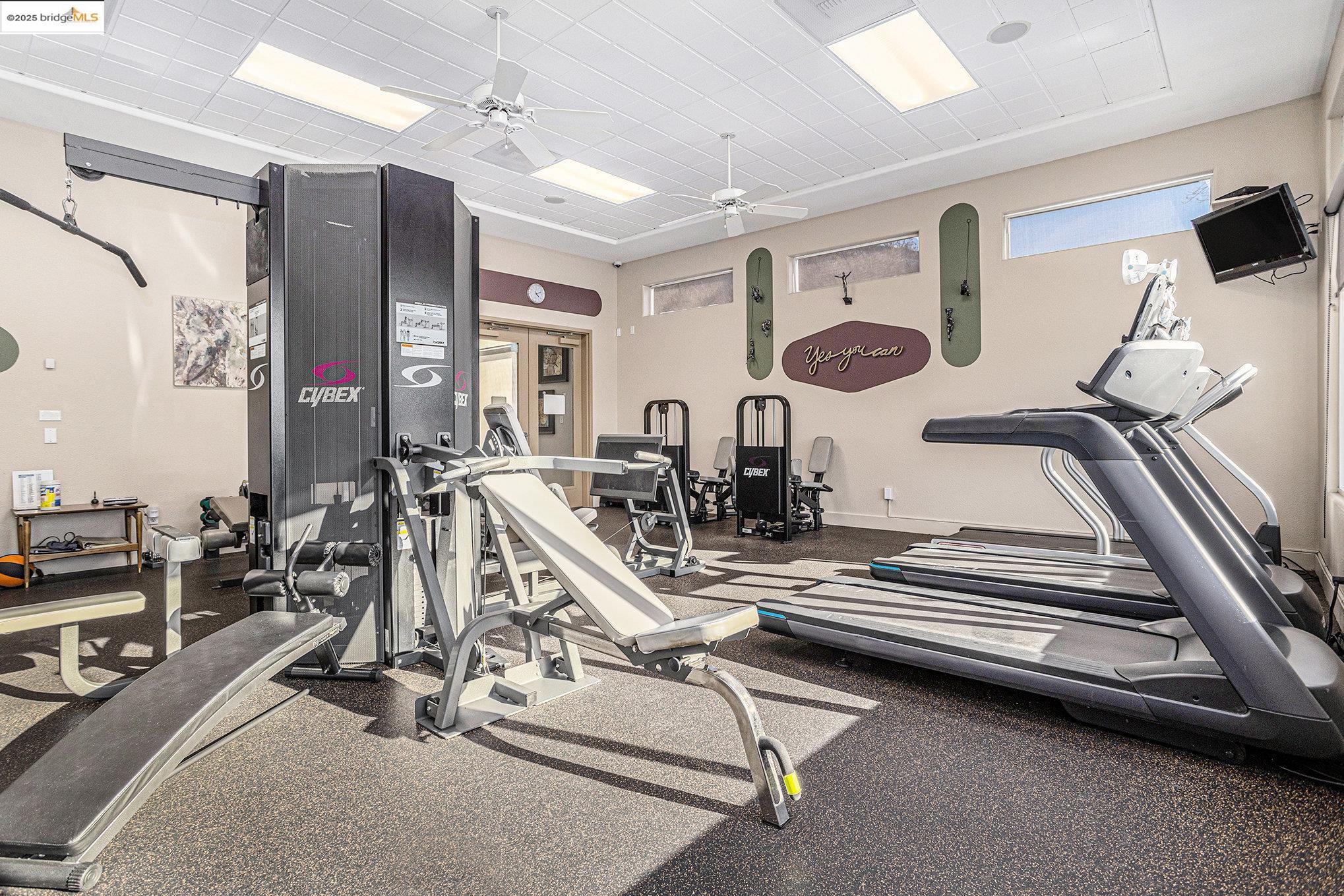 Detail Gallery Image 33 of 40 For 1951 Desert Gold Pl, Brentwood,  CA 94513 - 2 Beds | 2/1 Baths