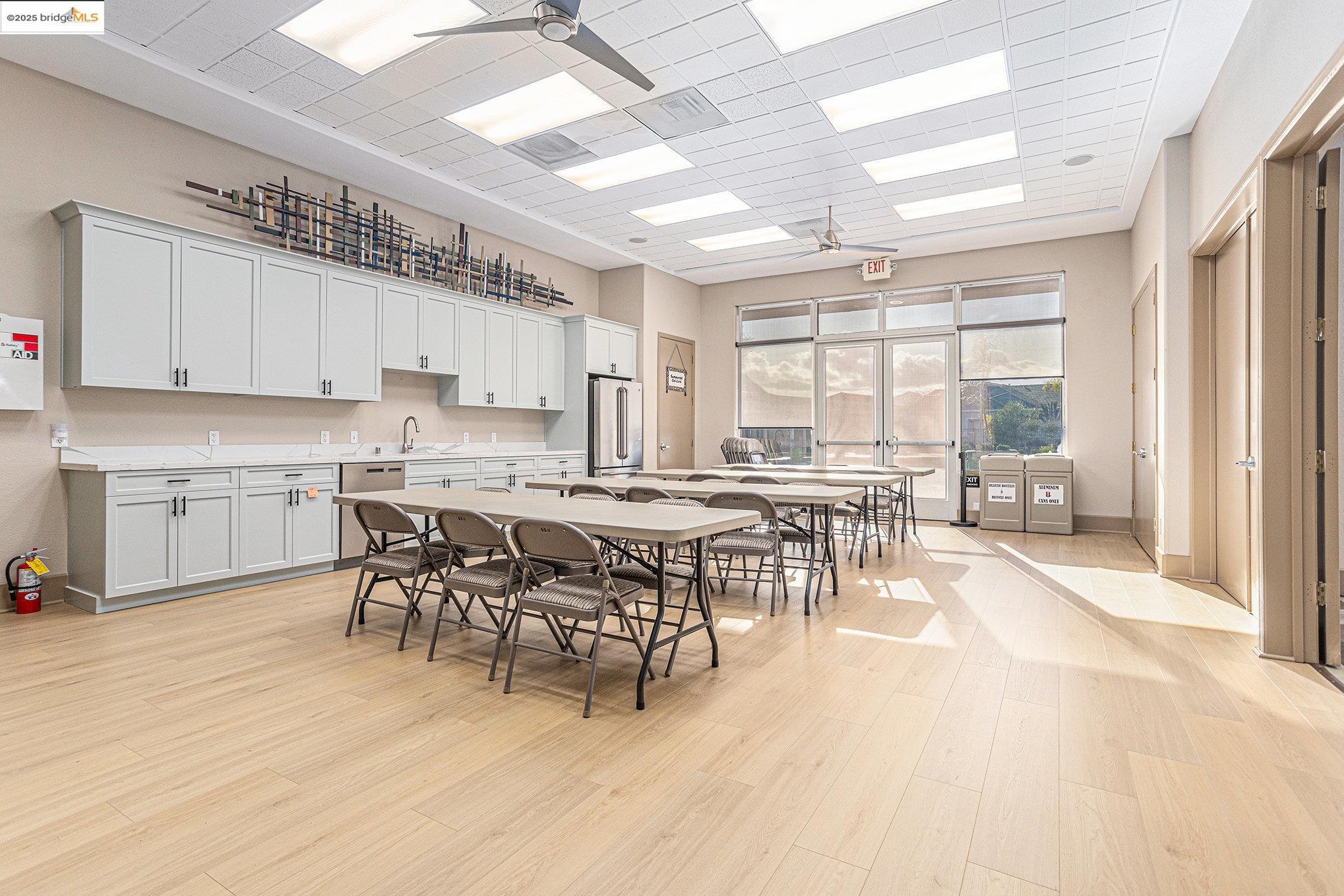 Detail Gallery Image 37 of 40 For 1951 Desert Gold Pl, Brentwood,  CA 94513 - 2 Beds | 2/1 Baths