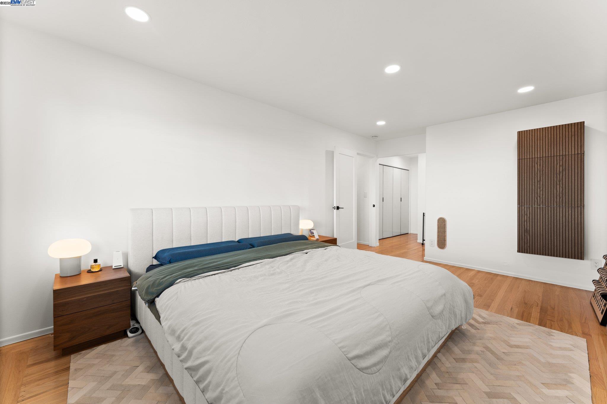 Detail Gallery Image 31 of 60 For 6153 Ascot Dr, Oakland,  CA 94611 - 4 Beds | 3/1 Baths