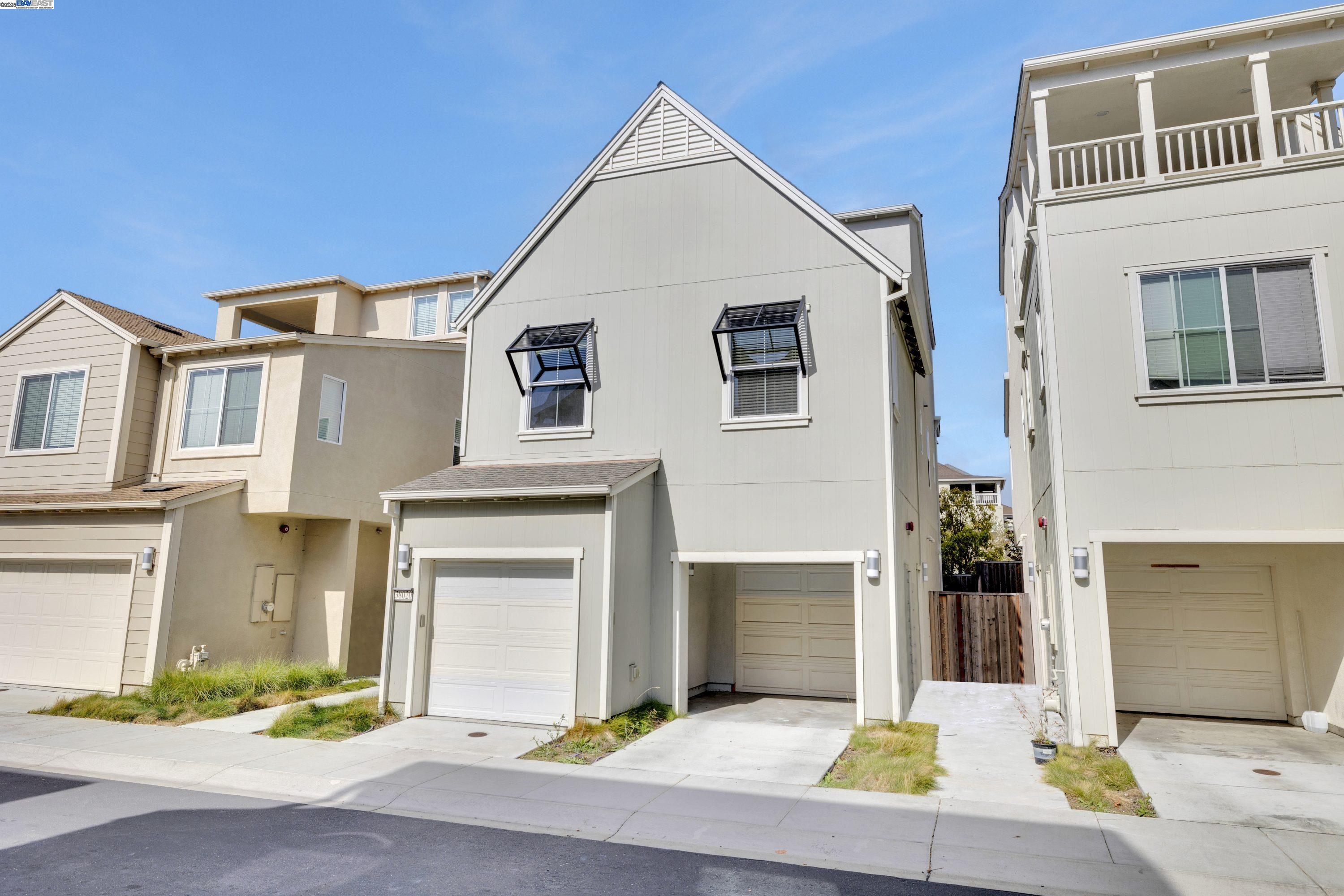 Detail Gallery Image 2 of 49 For 38020 Salty Cove Rd, Newark,  CA 94560 - 4 Beds | 2/1 Baths