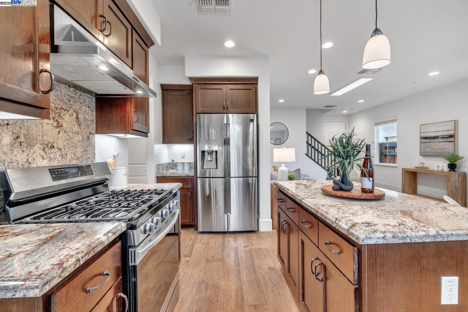 Detail Gallery Image 14 of 49 For 38020 Salty Cove Rd, Newark,  CA 94560 - 4 Beds | 2/1 Baths