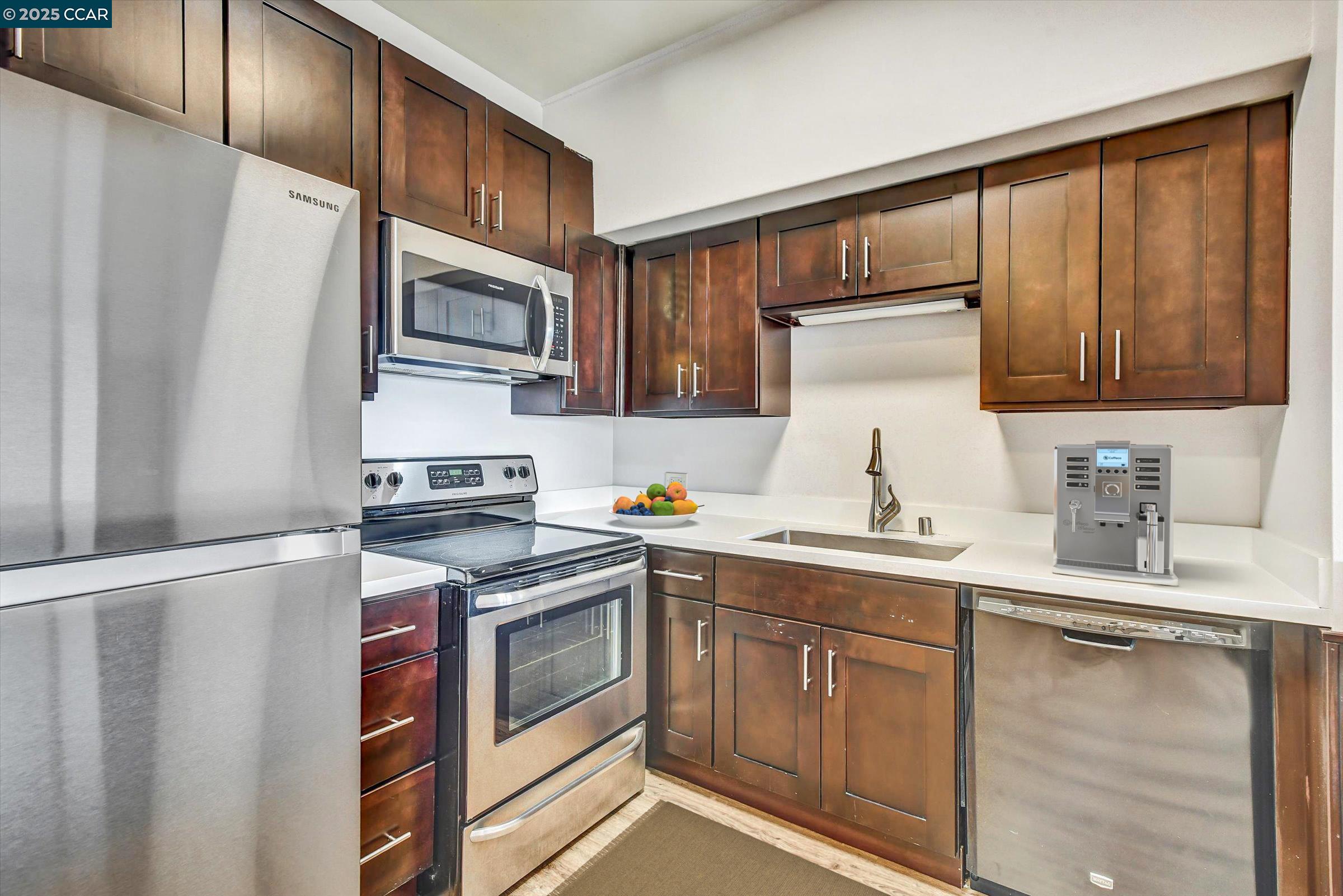 Photo #11: 41115989 Listing: Photo #11