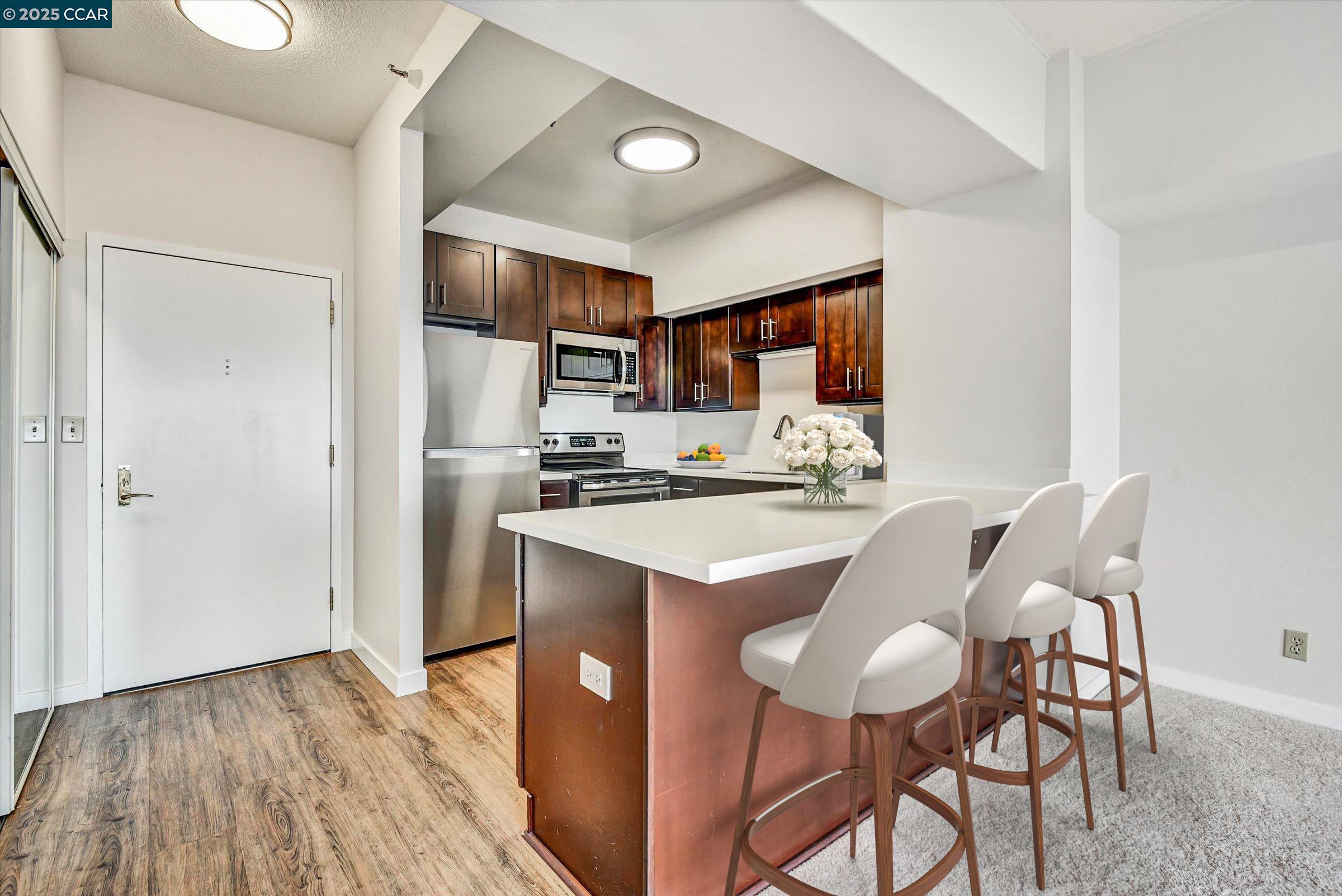 Photo #12: 41115989 Listing: Photo #12