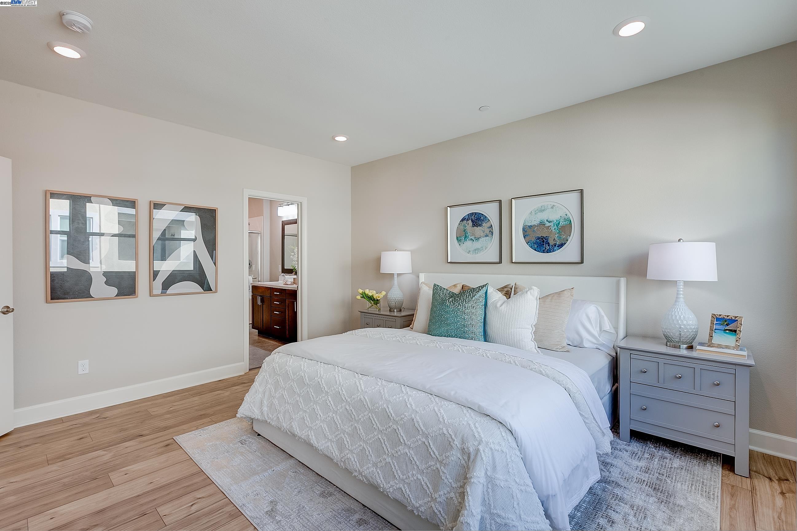 Detail Gallery Image 24 of 46 For 1652 Solari Pl, San Jose,  CA 95131 - 2 Beds | 2 Baths